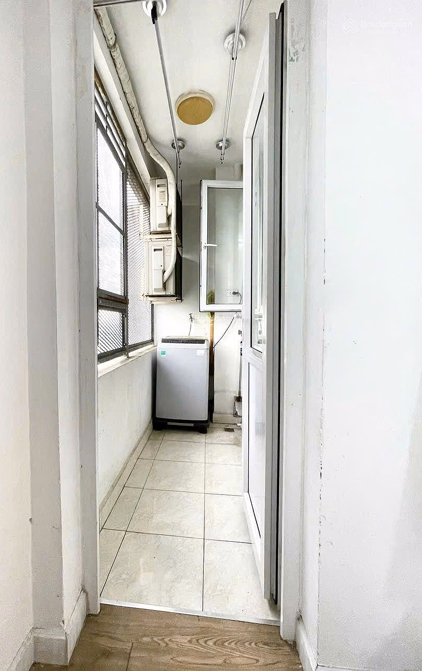 Urgent sale of apartment 90 Riverside, 1 bedroom, 1 full bathroom