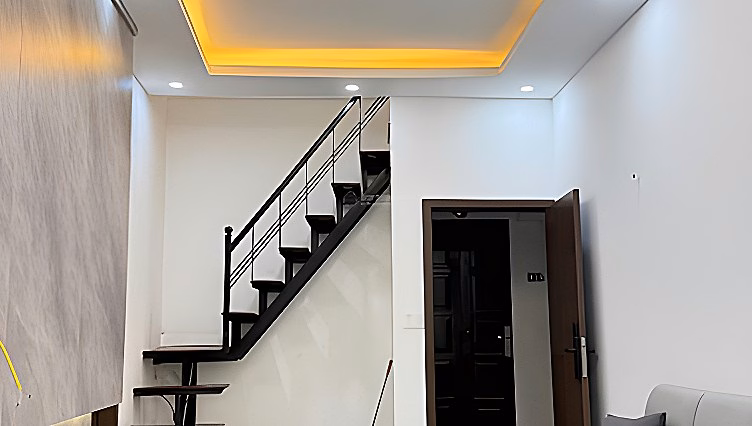 Apartment for sale in Phuong Mai, Kim Lien, Dong Da, Super nice, 20m2, 4.85 billion