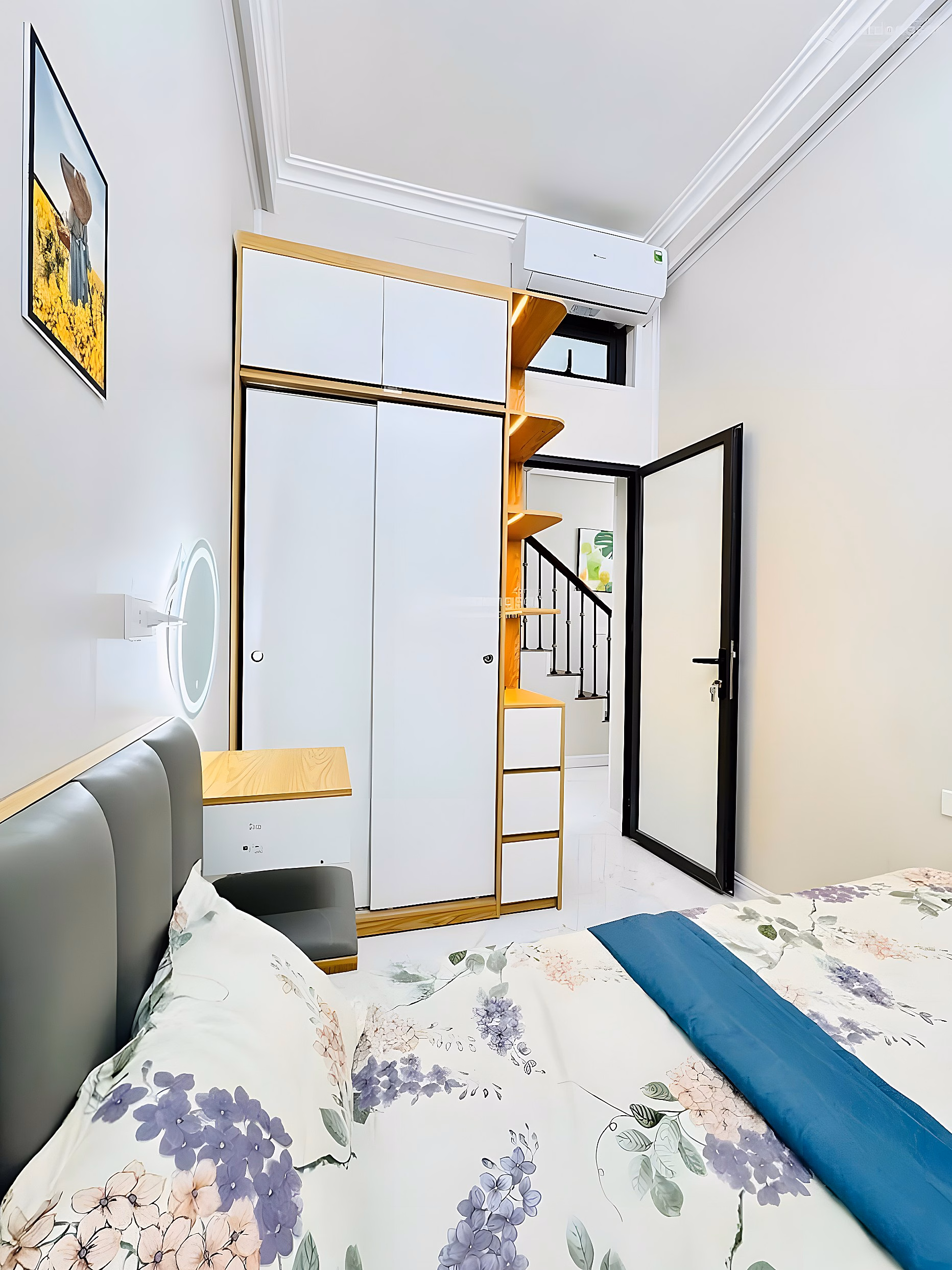 Apartment for sale in Phuong Mai, Kim Lien, Dong Da, Super nice, 20m2, 4.85 billion