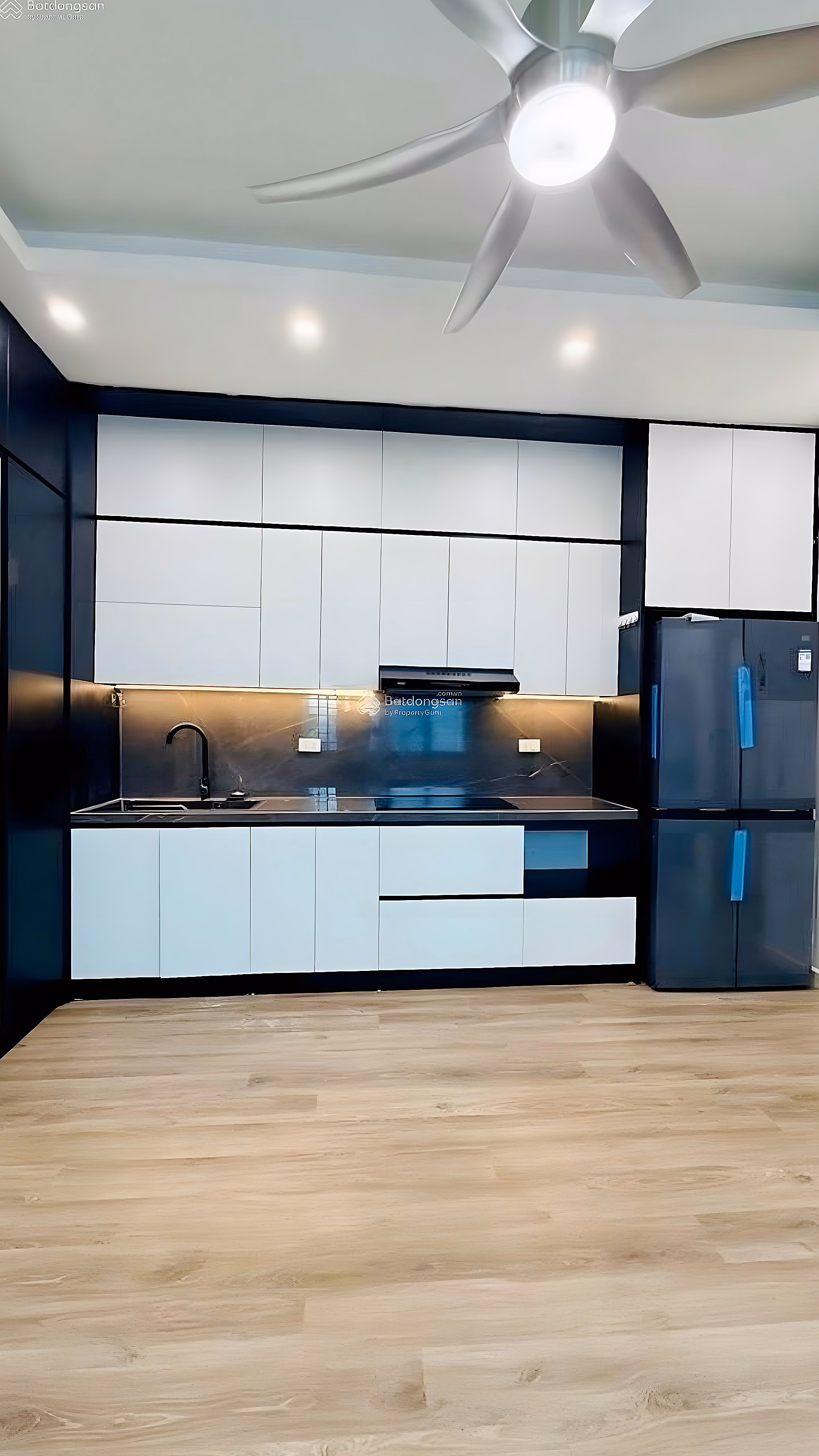 Apartment for sale in building A6 Yen Hoa, Cau Giay, 55m2, 3.9 billion, 2 bedrooms, 1 living room, red book, full beautiful furniture