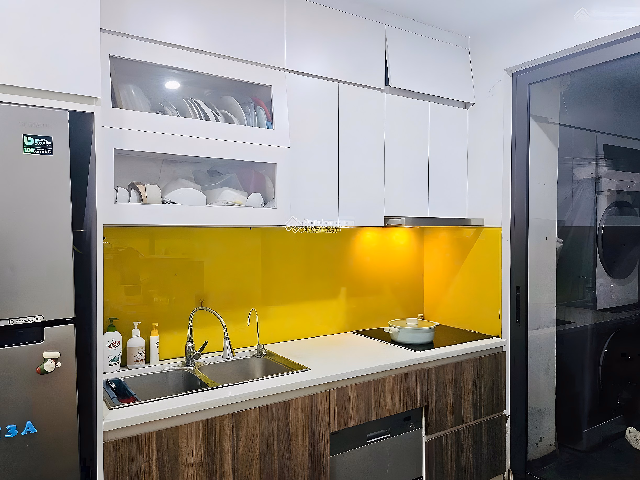 RUBY3 APARTMENT FOR URGENT SALE - FULL FURNITURE - 51M², 2 BEDROOMS, 2 VS. PRICE: 2.98 BILLION VND TL