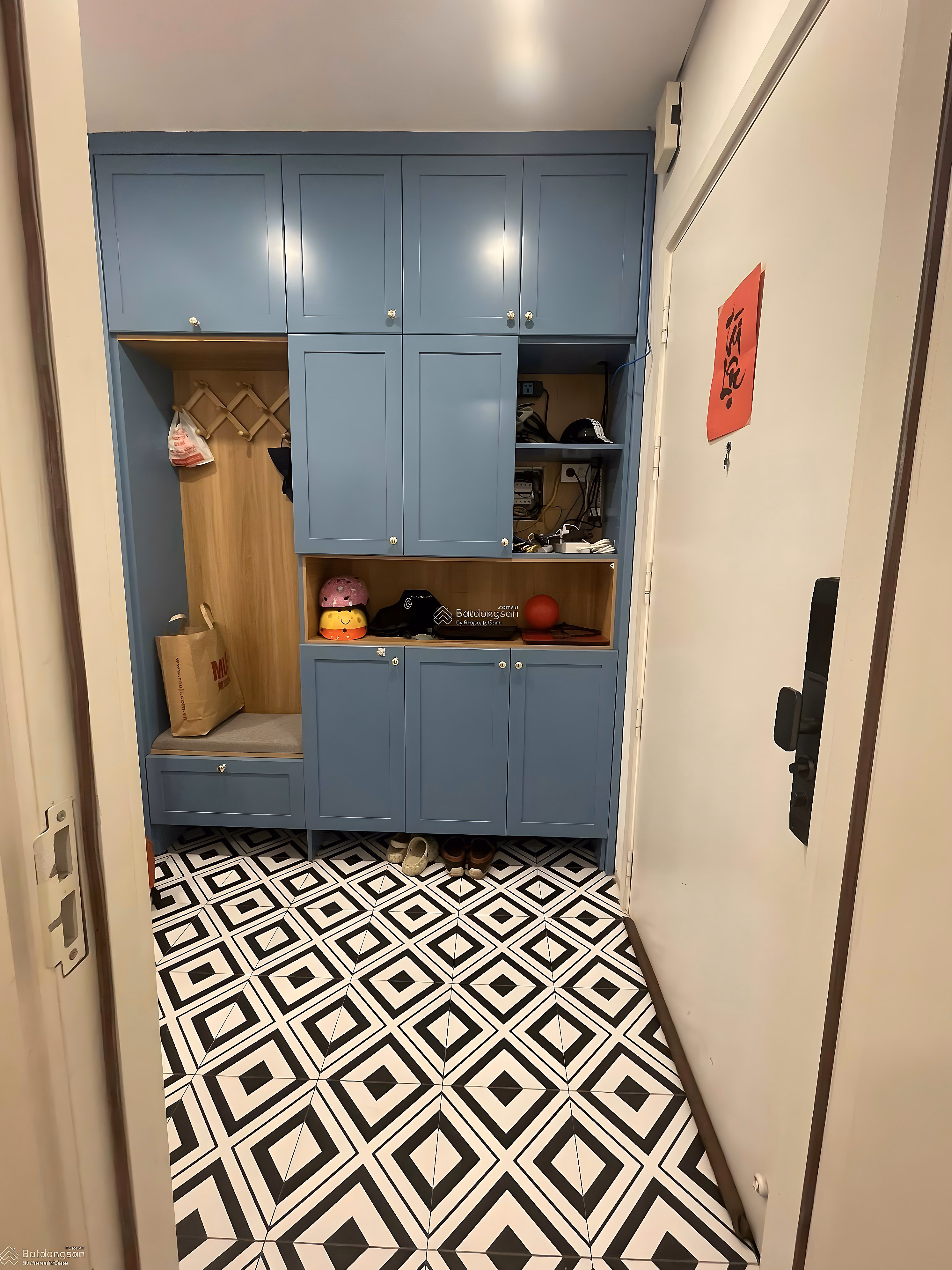 Ecogreen City apartment for sale, corner apartment with 2 open spaces, beautiful house right next door, west direction of Tu Trach
