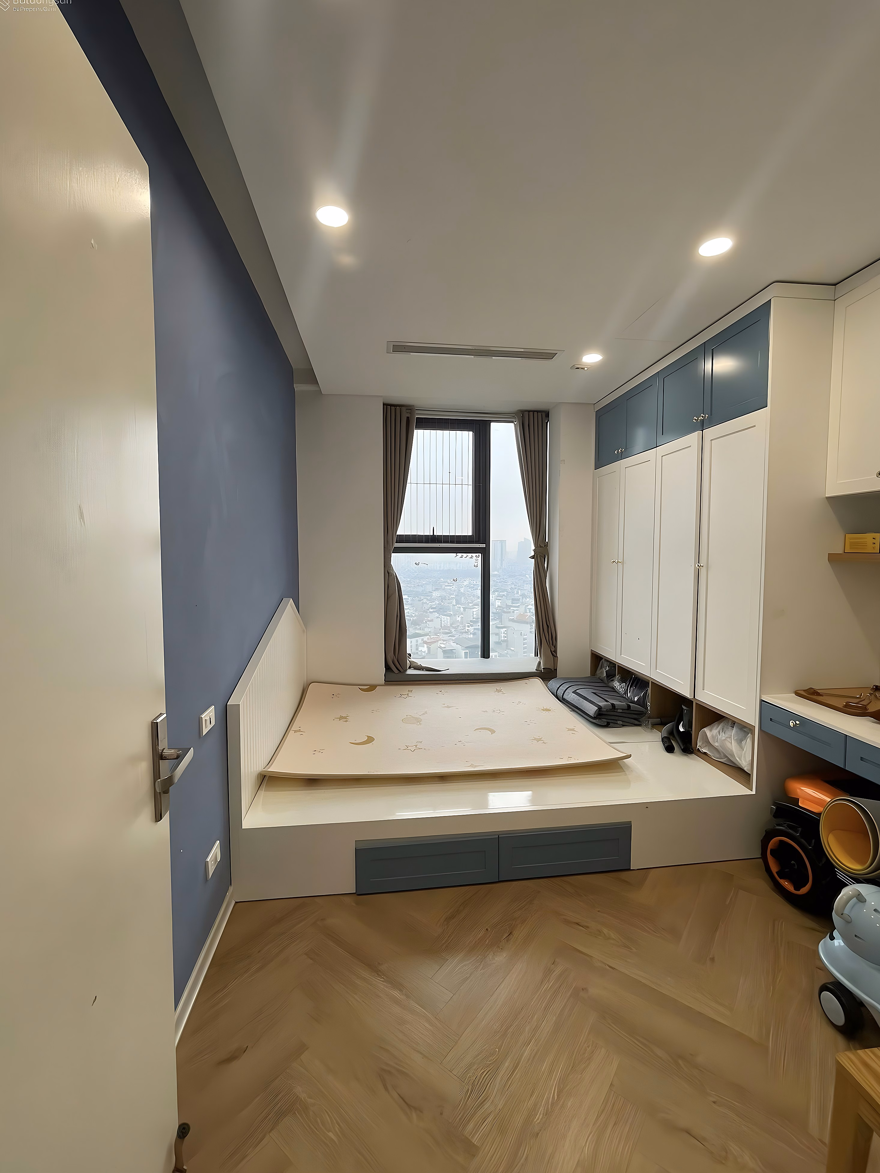 Ecogreen City apartment for sale, corner apartment with 2 open spaces, beautiful house right next door, west direction of Tu Trach