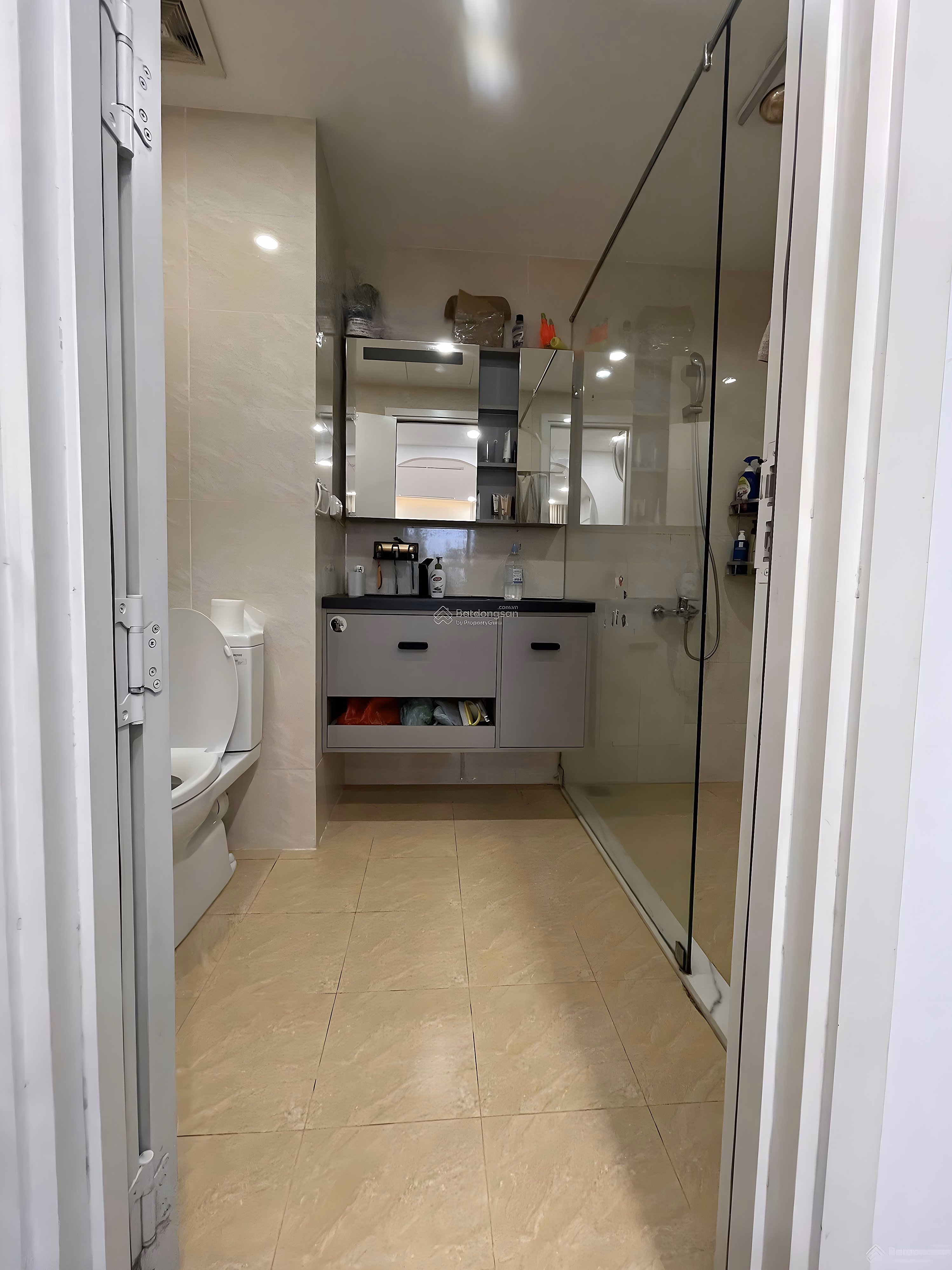 Ecogreen City apartment for sale, corner apartment with 2 open spaces, beautiful house right next door, west direction of Tu Trach