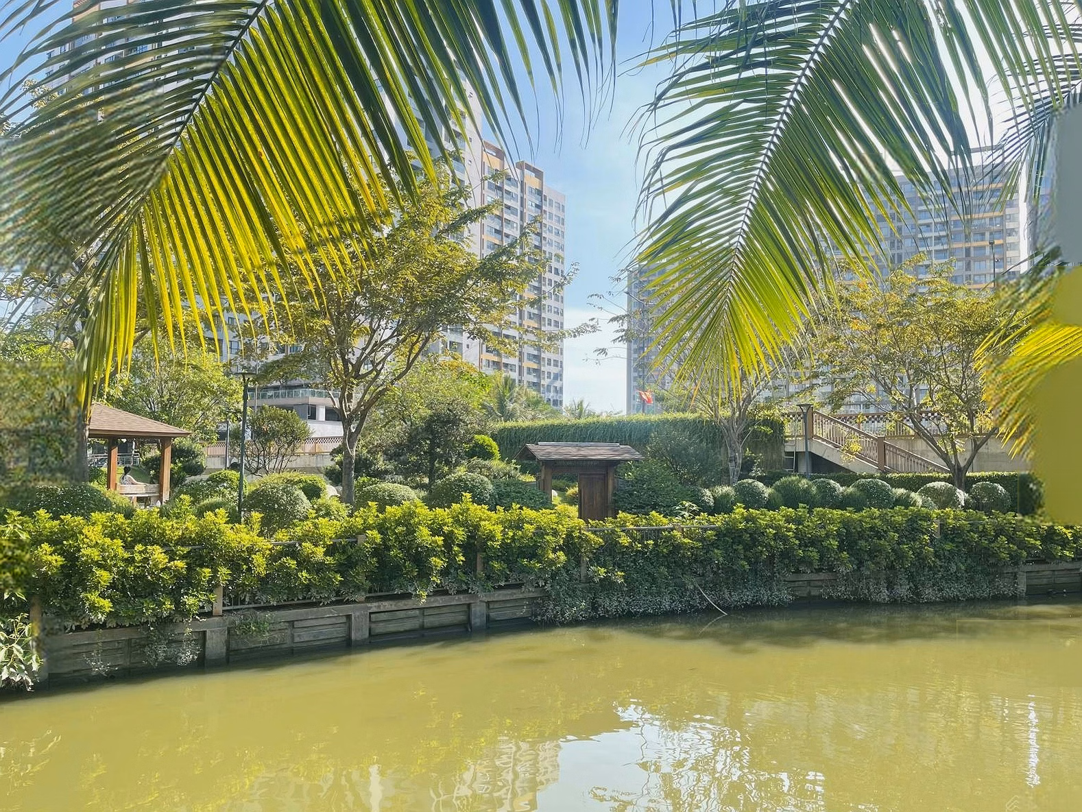 Selling 2 bedroom, 2 bathroom apartment in Trellia Cove - Mizuki Park with southeast canal view