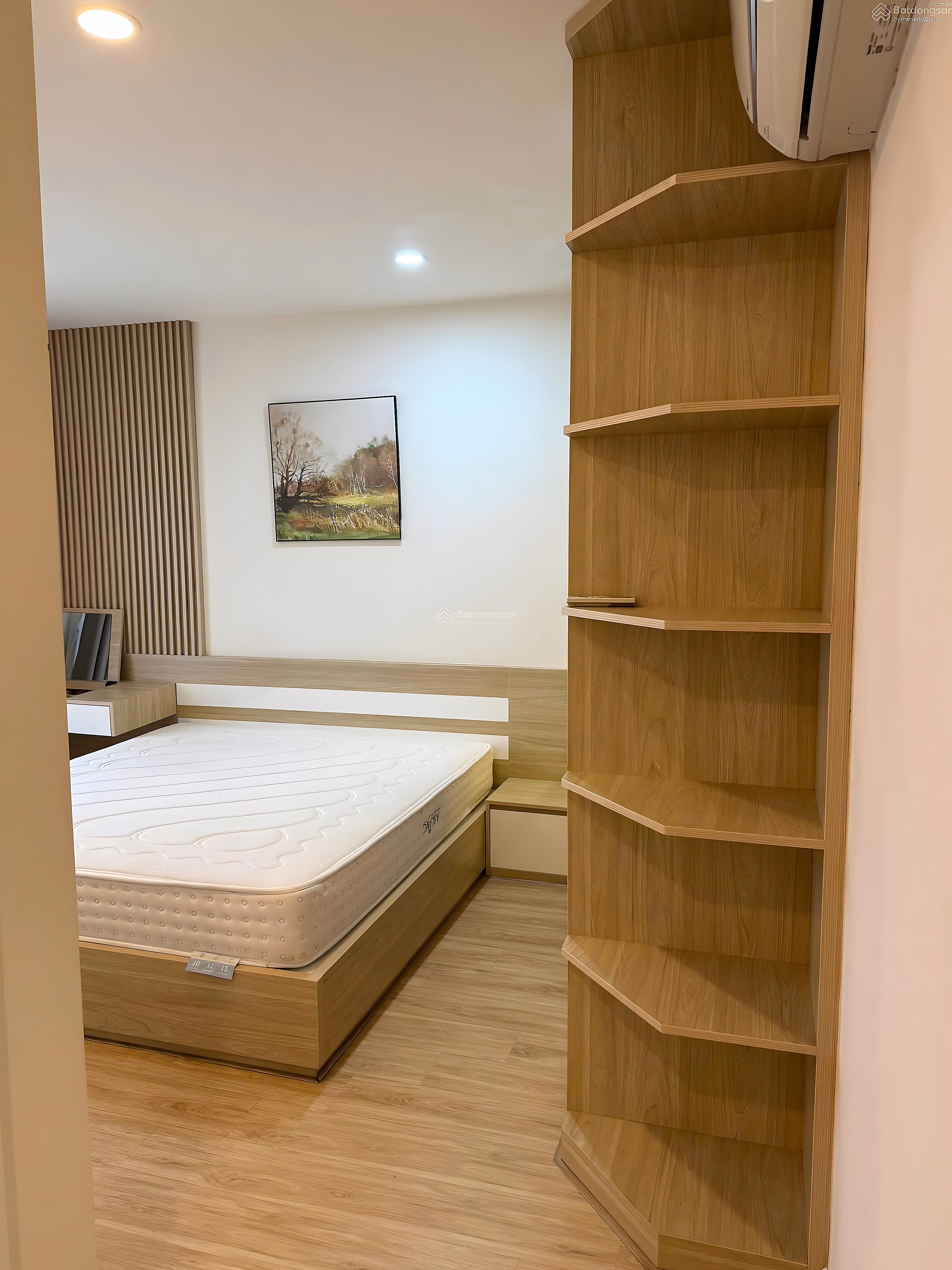 APARTMENT FOR SALE 118M² HIGH FLOOR NOVO KOSMO TAY HO BUILDING, XUAN LA, HANOI