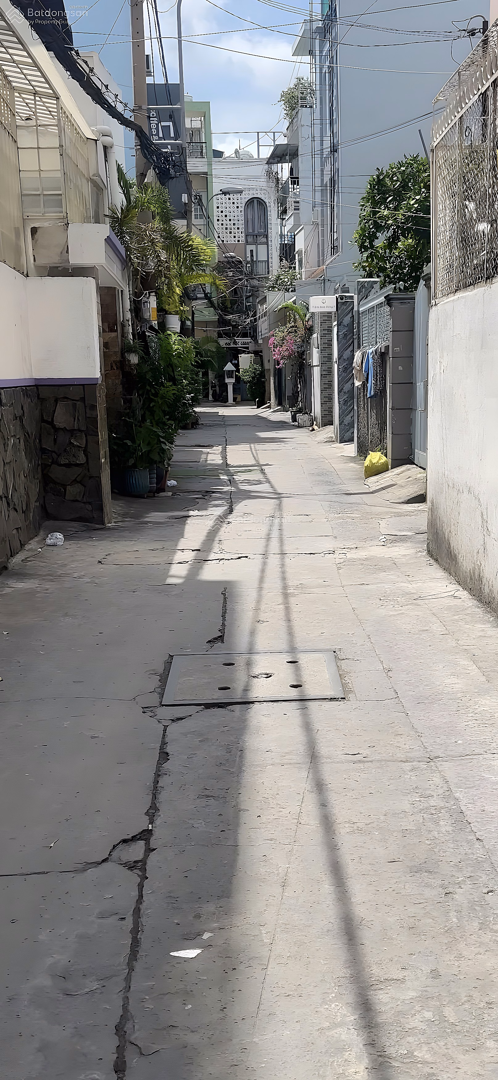 Rare item Van Kiep Binh Thanh house - 72m² - Car alley in the house - 4 floors