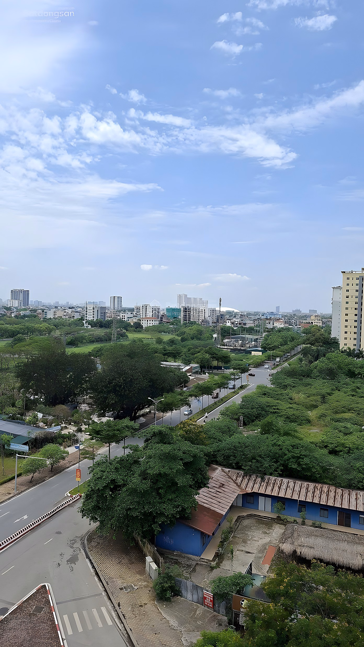 The owner sells a beautiful apartment in Viet Hung urban area, 100m2, 6 billion 1