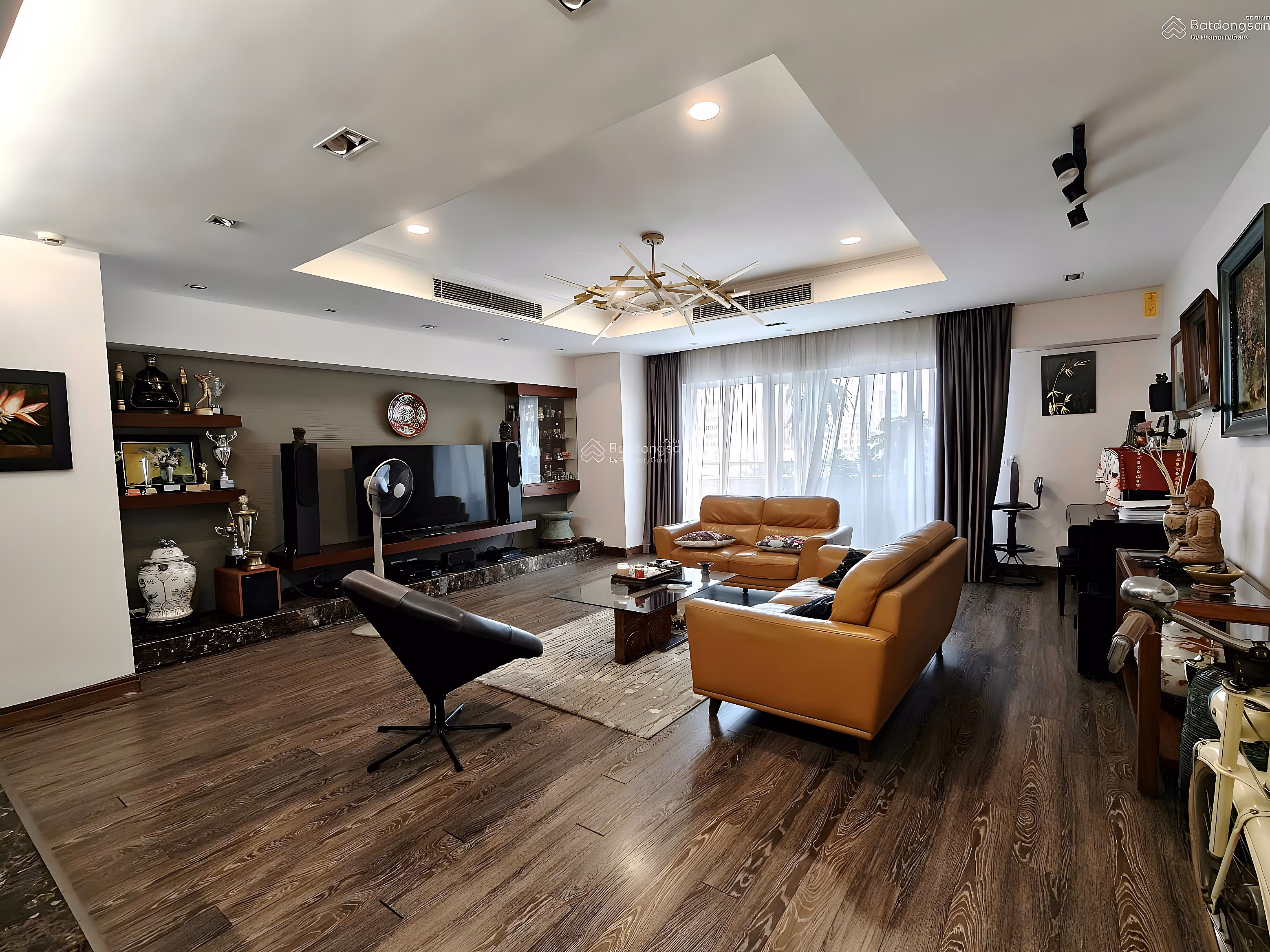 Quick sale at preferential price of 165m apartment with 4 bedrooms, 4 bathrooms at Imperia Garden for only 18.5 billion Contact: 0971 864 ***