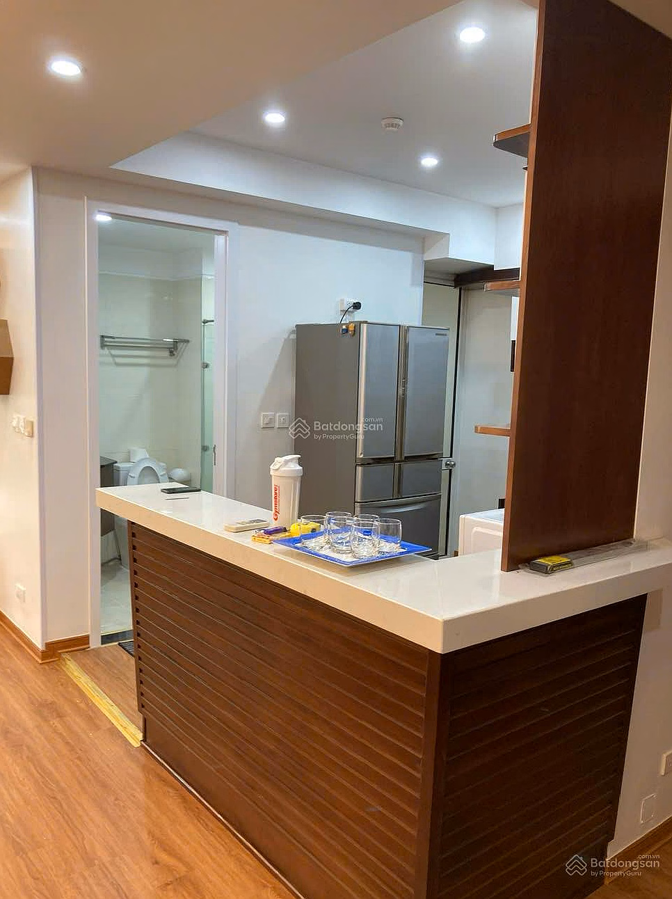 Apartment for sale at CC Ciputra Tay Ho, area 123m2, 3 bedrooms, price 11.2 billion, fully furnished, high floor, airy