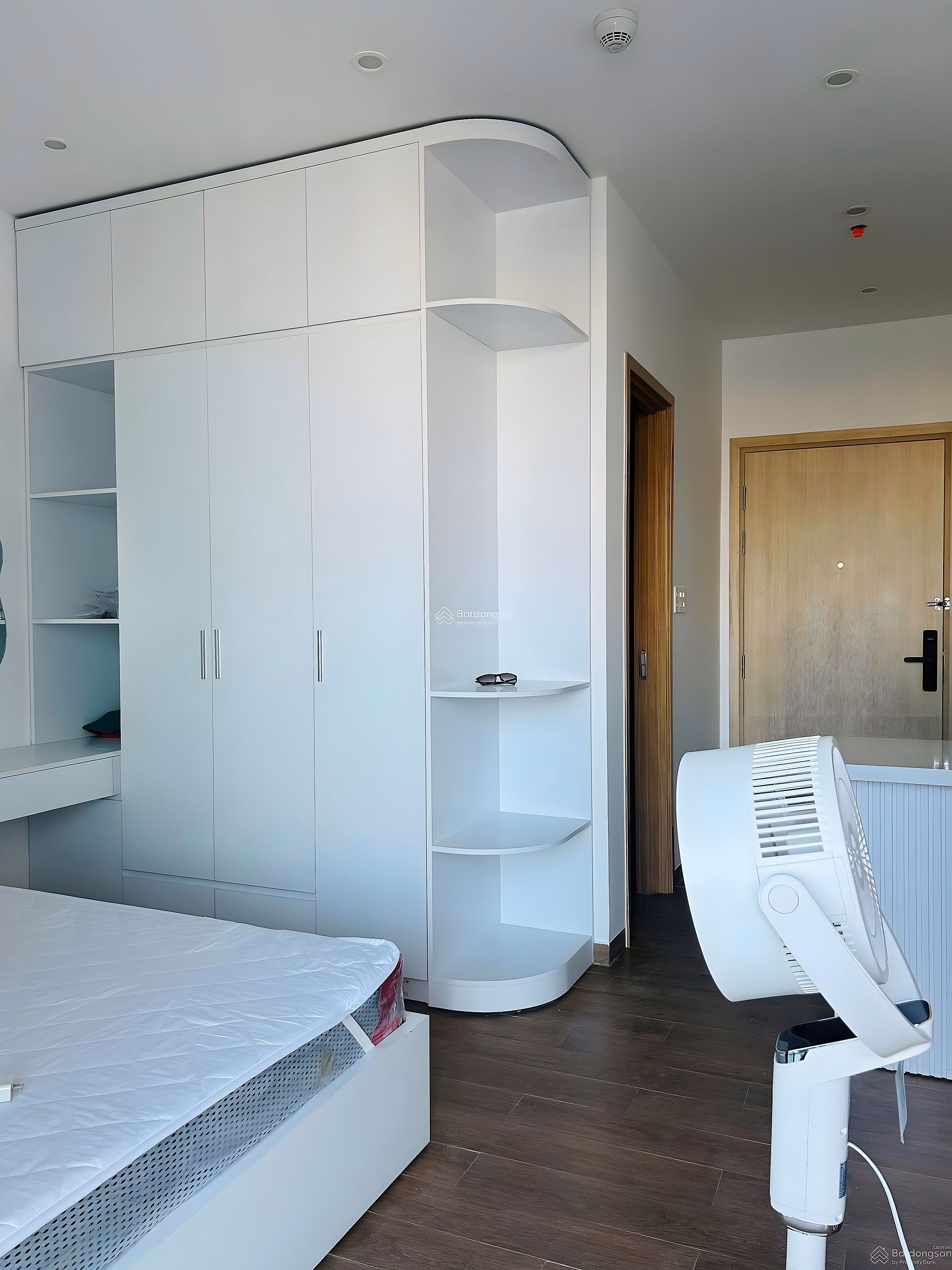 STUDIO THE PONTE FOR RENT WITH VIEW OF HAN RIVER + DRAGON BRIDGE***