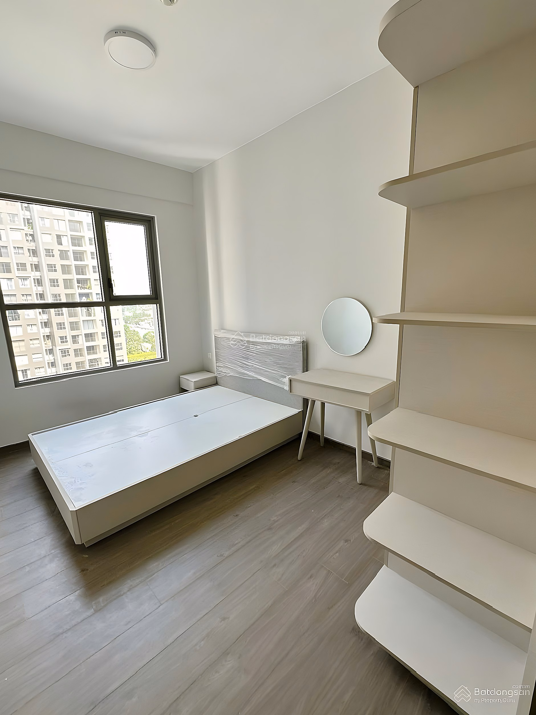 Westgate Apartment - Corner apartment 69m² with cool outside view - Urgent sale price 302 - Book ready to transfer immediately
