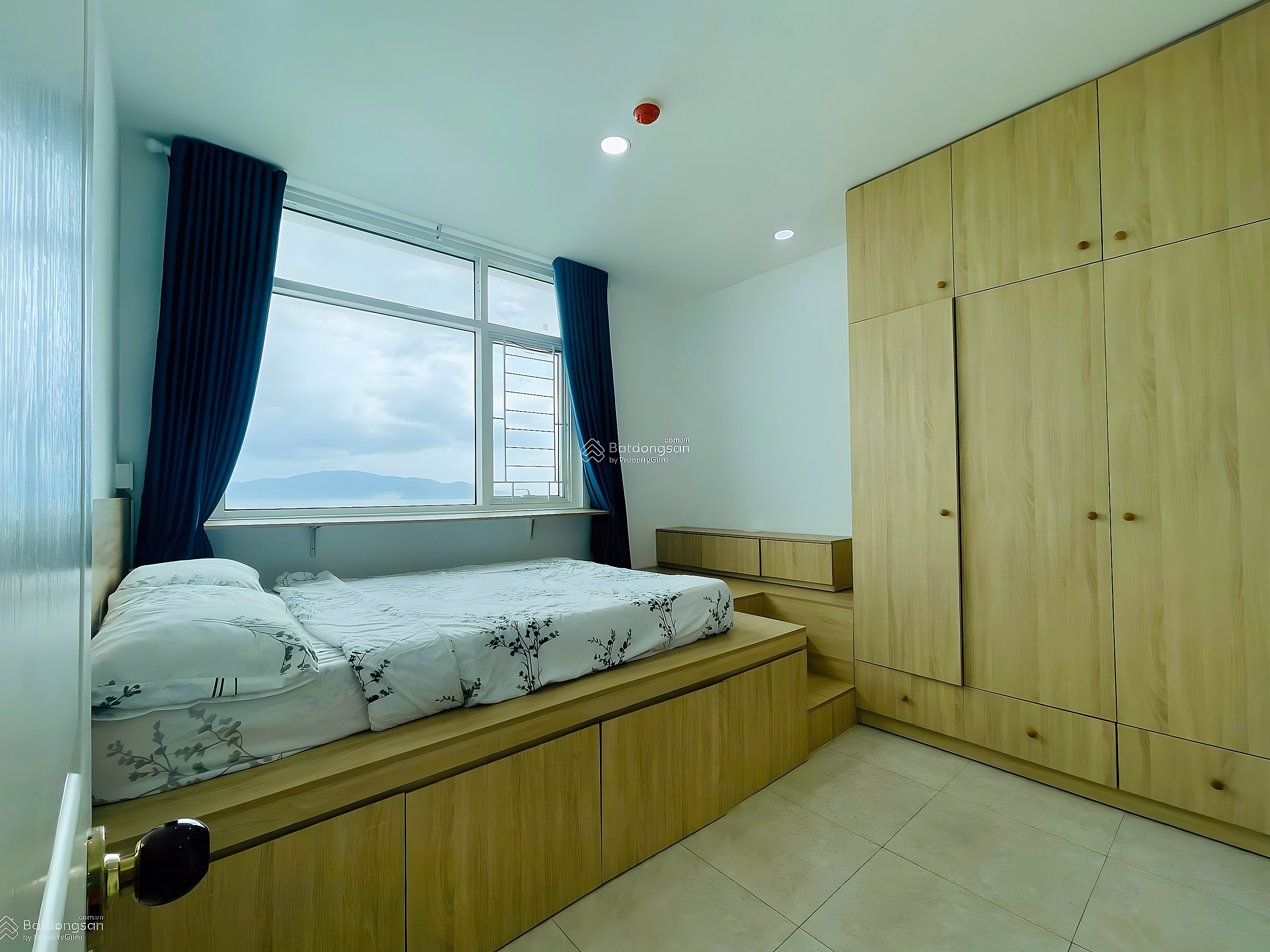 HOT! Specializing in Muong Thanh Khanh Hoa apartment for rent, 04 Tran Phu, diverse rooms, views, rental contracts