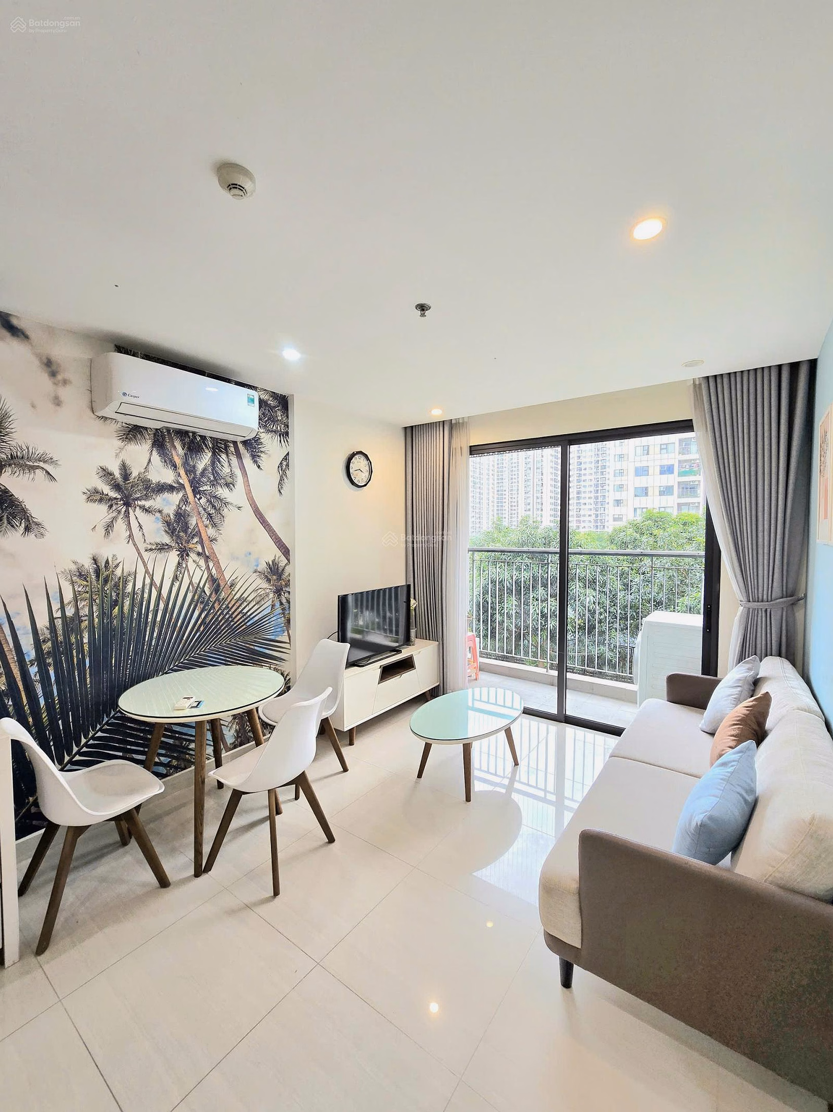 Vinhomes Ocean Park 1 bedroom+ fully furnished apartment for sale, low floor, open view, very good price 2,750