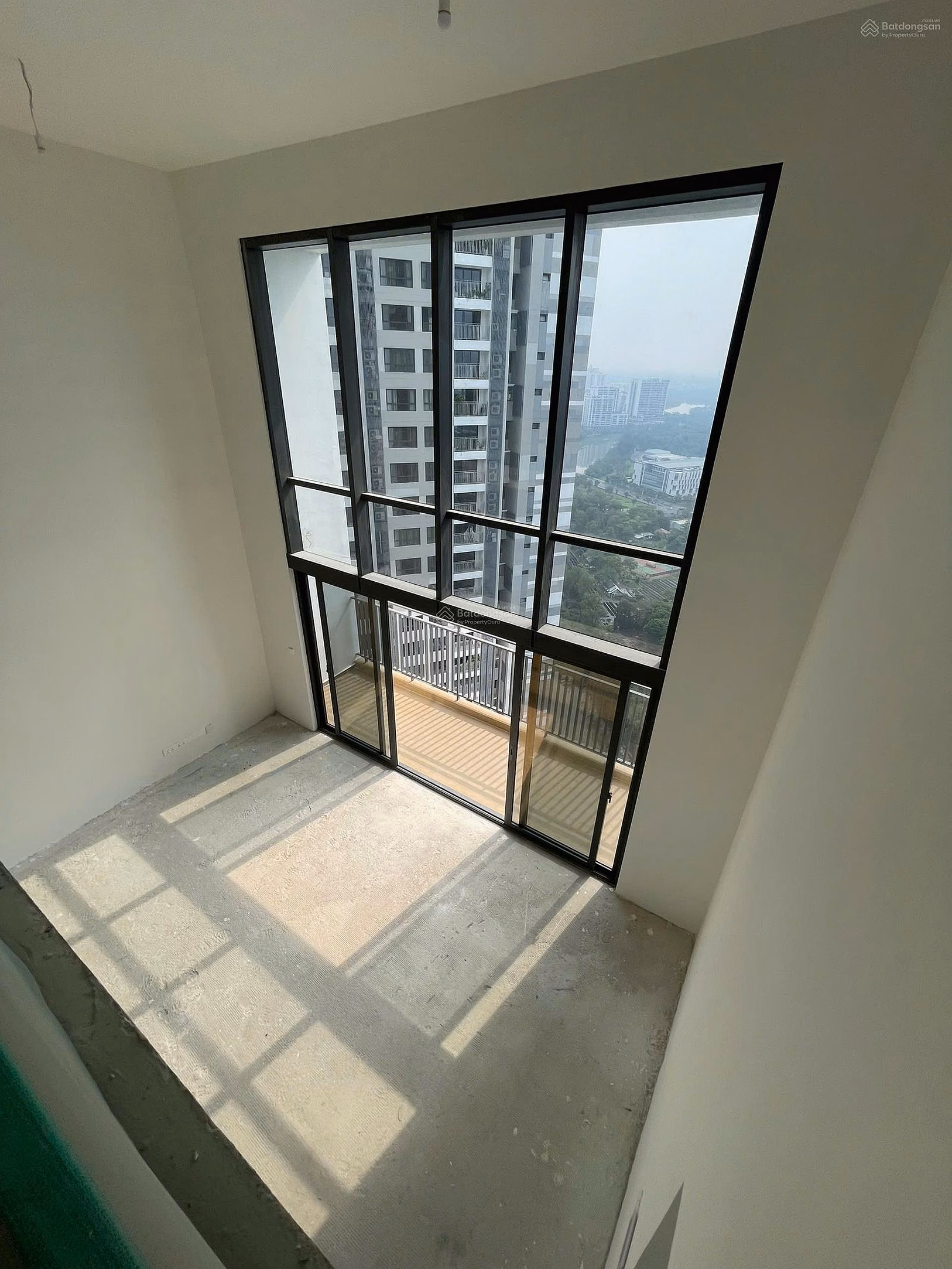 DUPLEX INFINITI 177m² high floor, 4 bedrooms, 3 bathrooms, not covered, nice view, delivery price 18.3 billion***