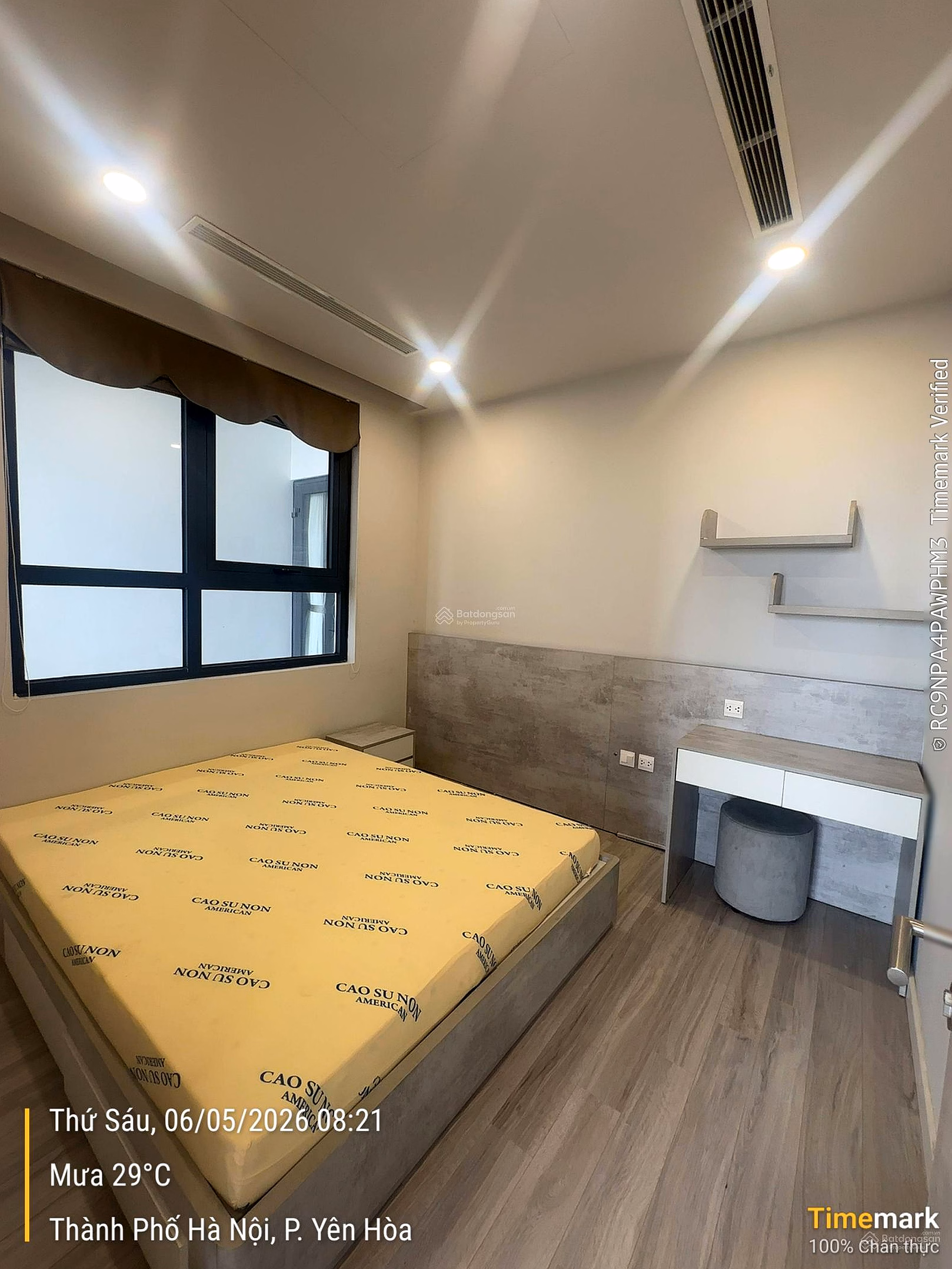 URGENT SALE 3N2VS 107m High Floor North East South Fully furnished 14.2 billion INCLUDED at BRG 25 Le Van Luong