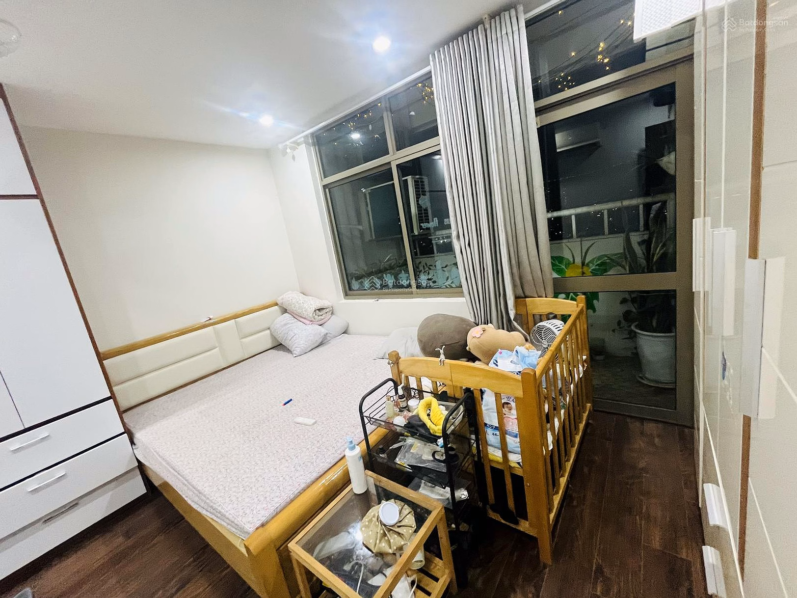 Selling 06-floor apartment in middle block A - Sails Tower Apartment