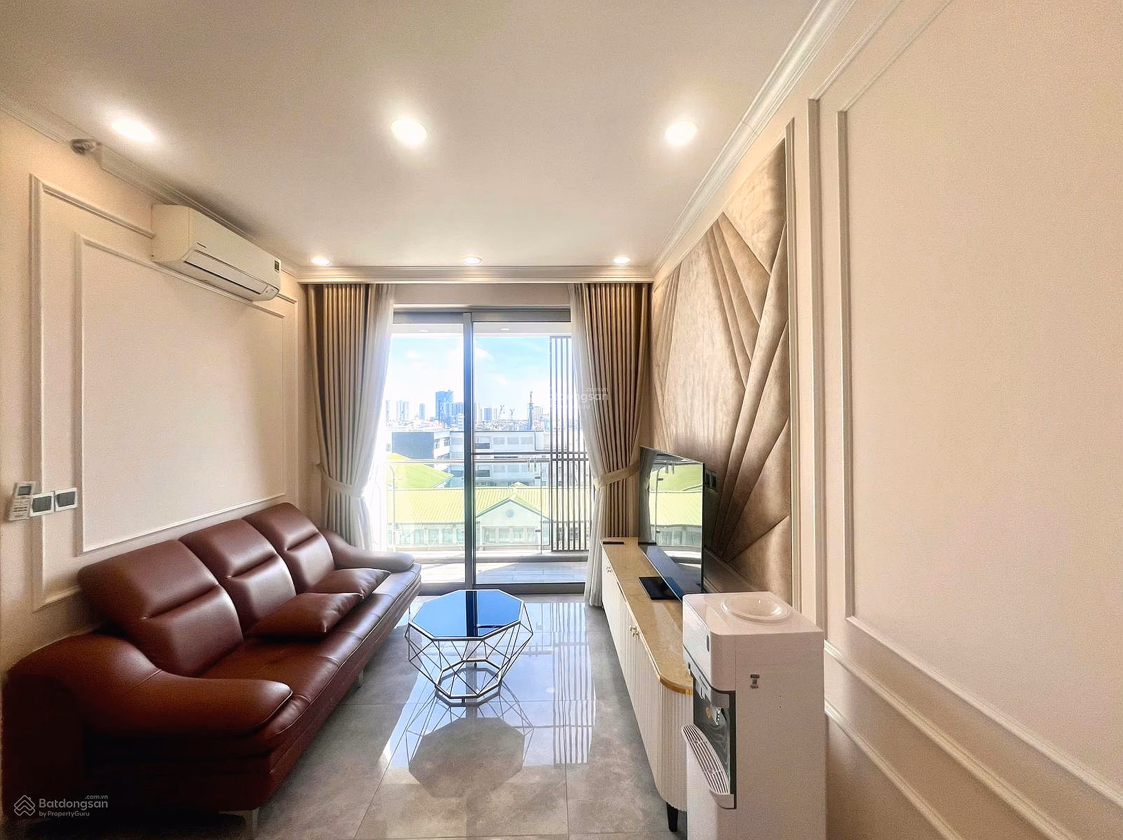 Hot! Super good price Midtown 2 bedrooms fully furnished only 9.1 billion Contact Lan 0906 743 ***