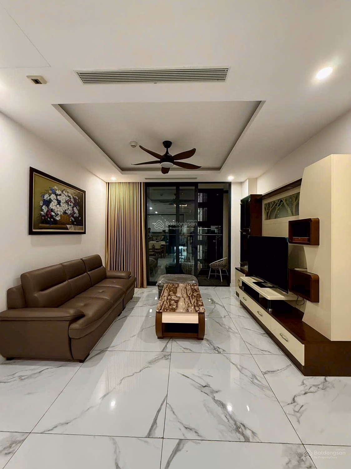 Apartment for sale at Sunshine City West Thang Long, area 104.1m2, 3 bedrooms 13 billion, many 5-star amenities