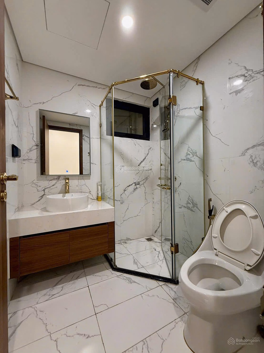 Apartment for sale at Sunshine City West Thang Long, area 104.1m2, 3 bedrooms 13 billion, many 5-star amenities