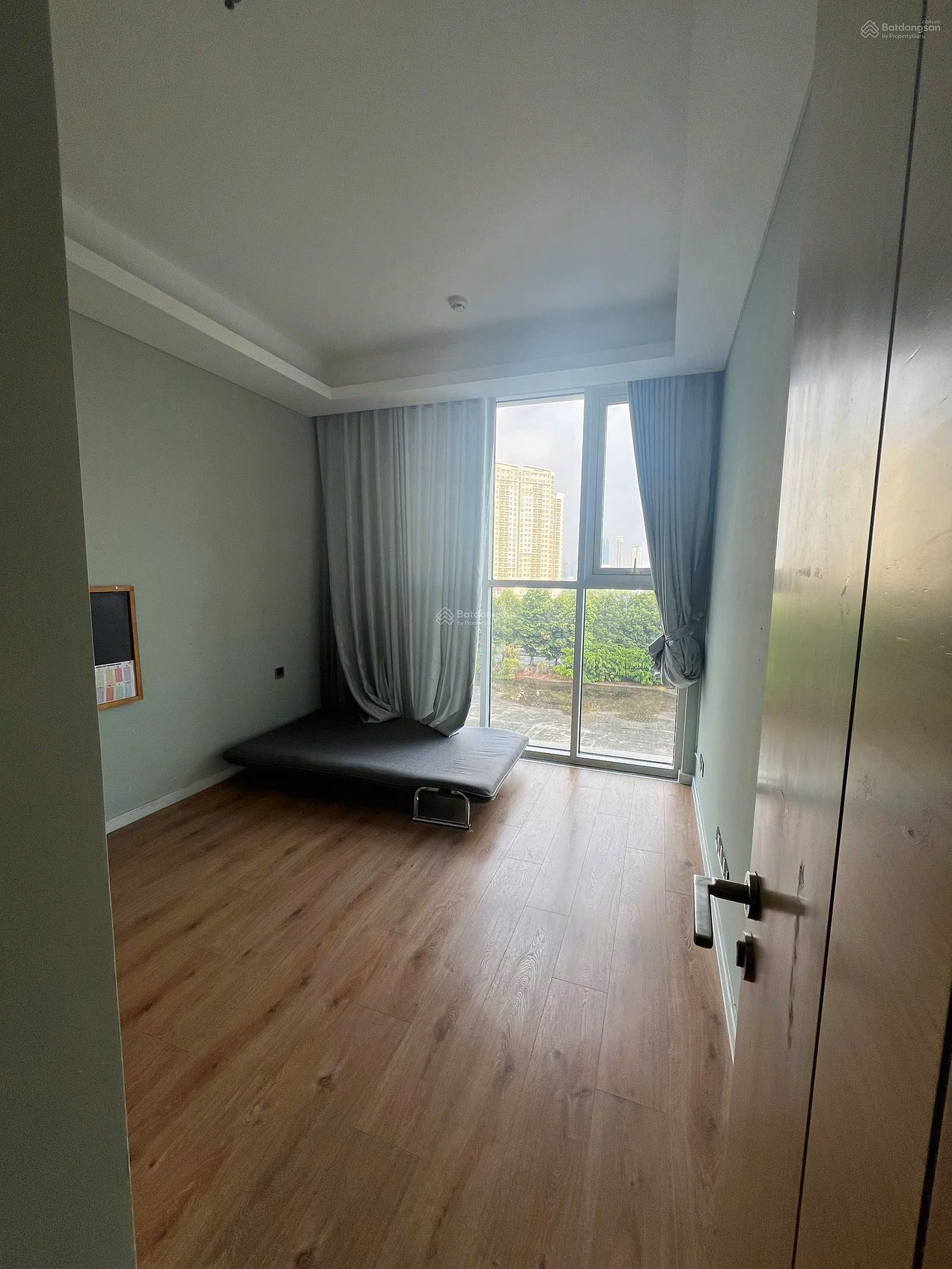 HOT DEAL SARINA SALA CHỦ NHÀ GIẢM CÒN 16,2 TỶ - 2 PHÒNG NGỦ VIEW LANDMARK 81 & PHÁO HOA ALL IN