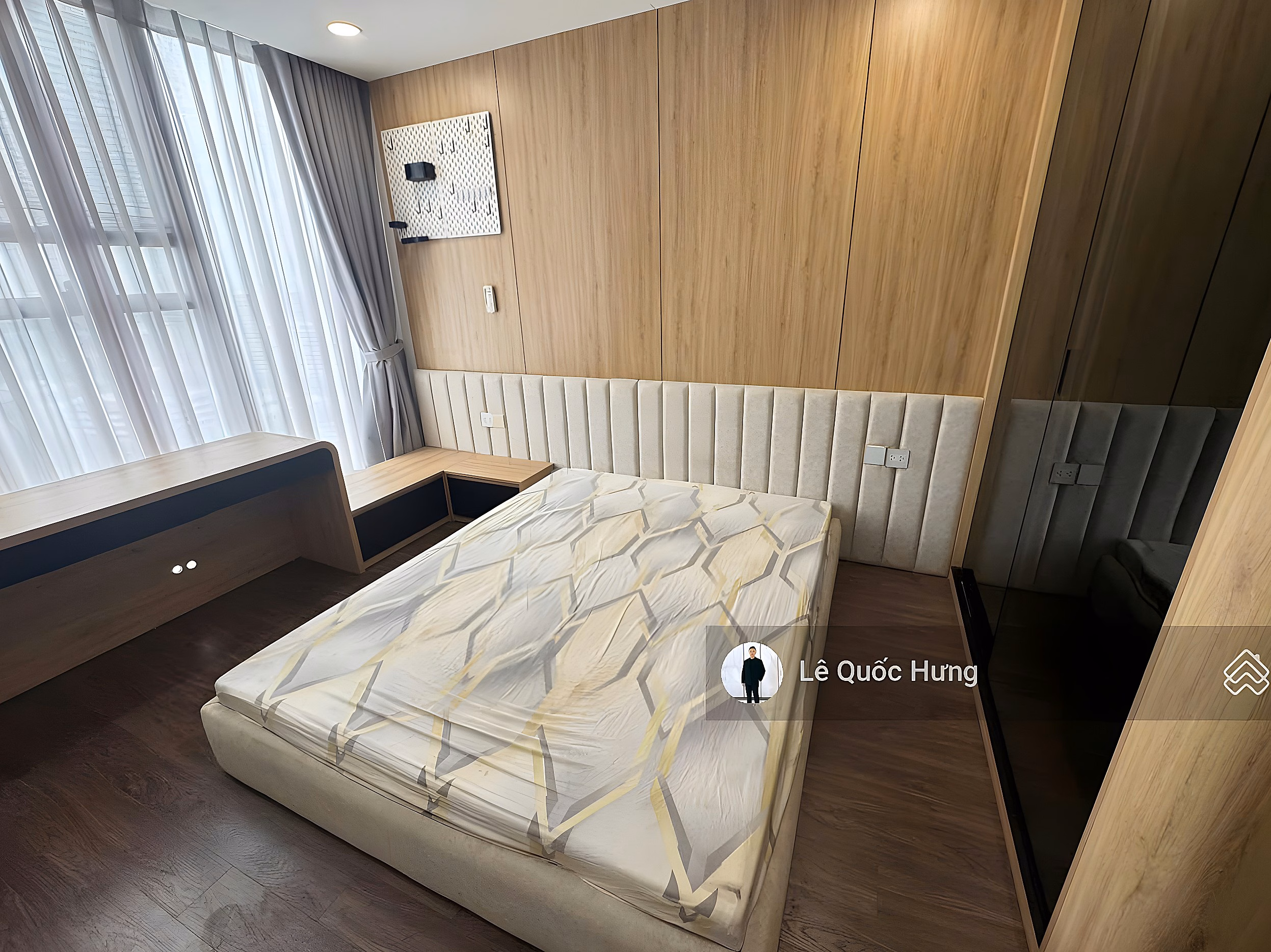 SUNSHINE SKY CITY Apartment for sale (4 bedrooms + 1, 3 bathrooms) area 132m2 fully furnished price 9ty400