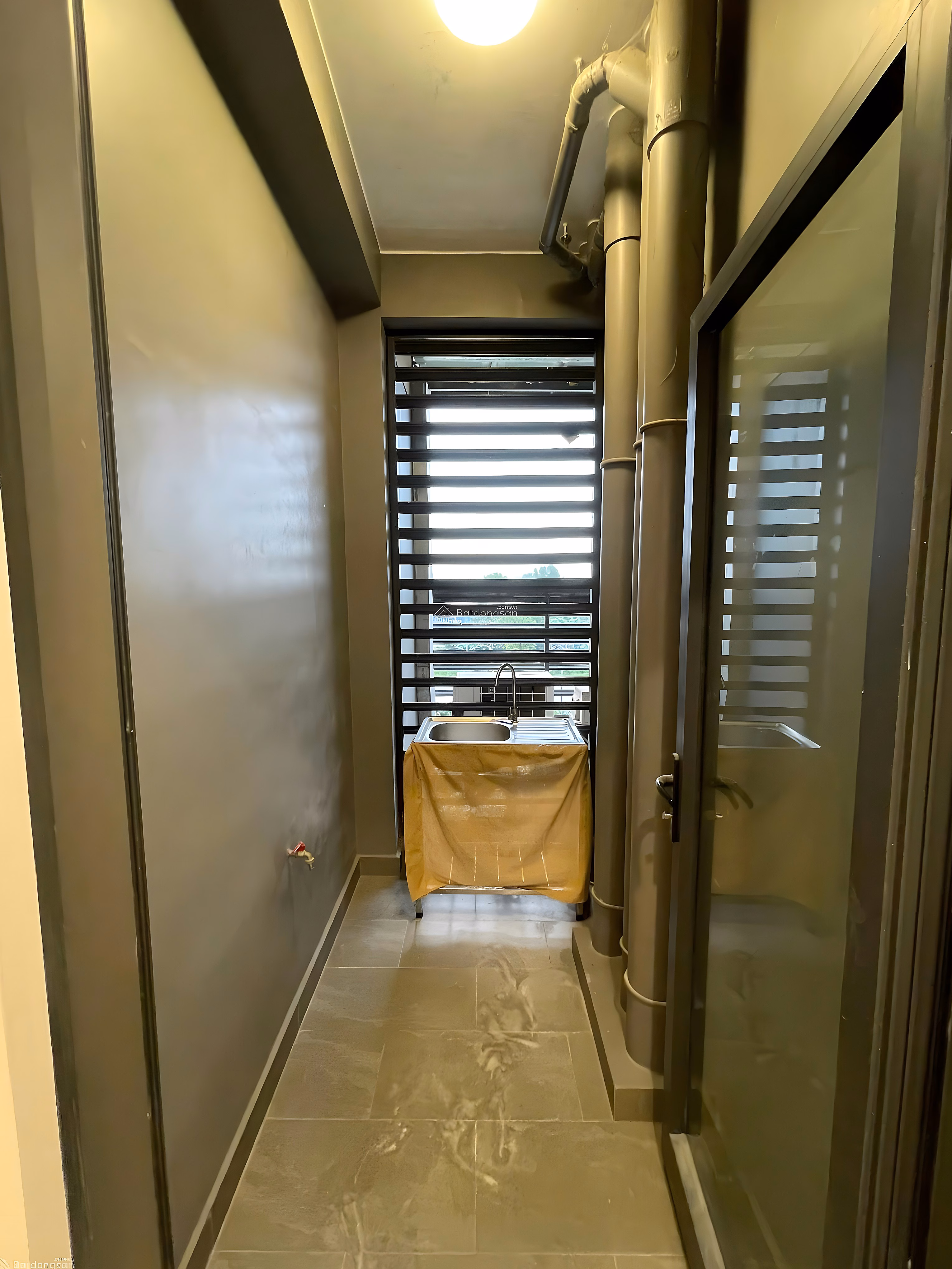 Cheapest 2 bedroom 2 bathroom apartment in Beverly Solary subdivision, price only 3 billion 099 Vinhomes District 9