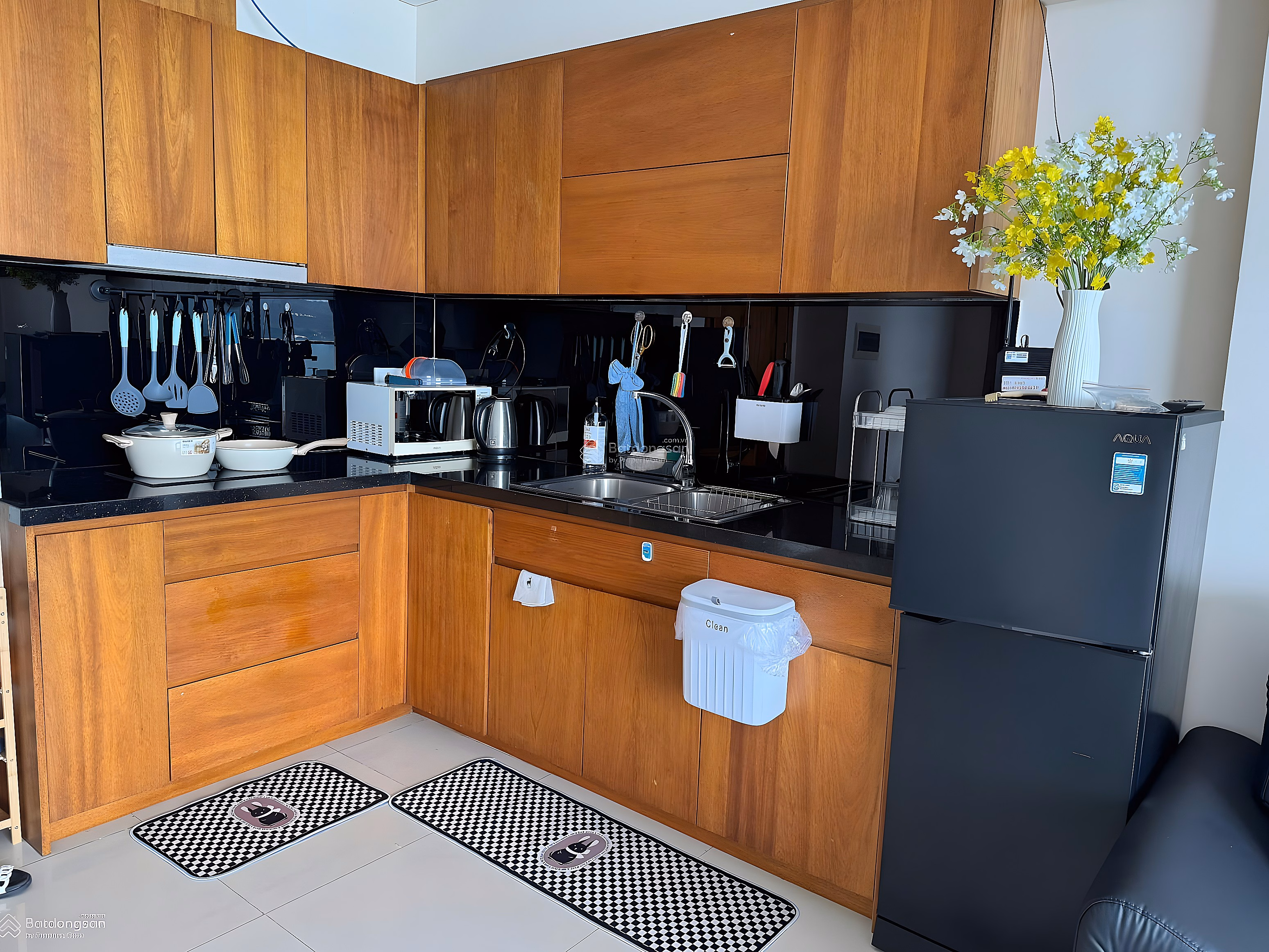 Maple beach apartment for sale, high floor, sea view