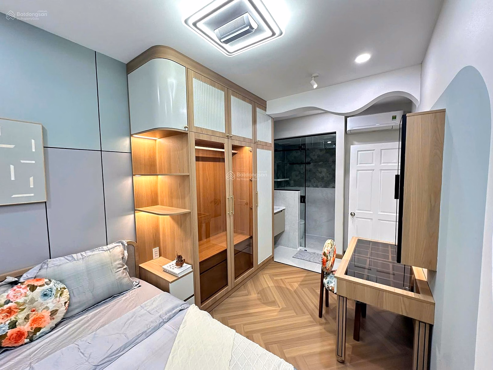 Urgent sale of beautiful apartment at Sky Garden 3, 7.6 billion, 88m2, view of Saigon Wonderland park