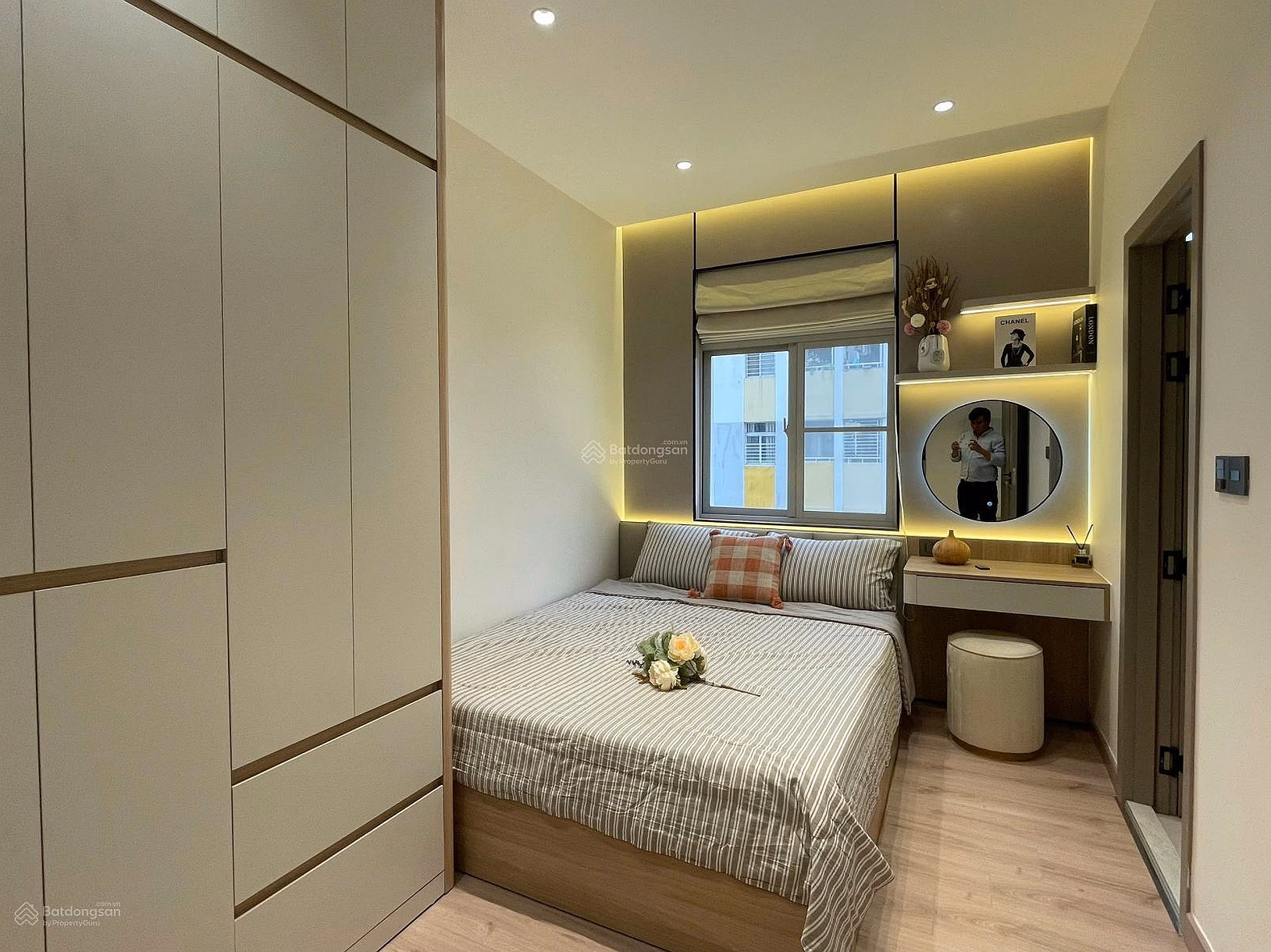 Sky2 corner apartment for sale, 89m, 3 bedrooms, 2 bathrooms, West door, cool park view, sparkling beautiful house, 7ty450
