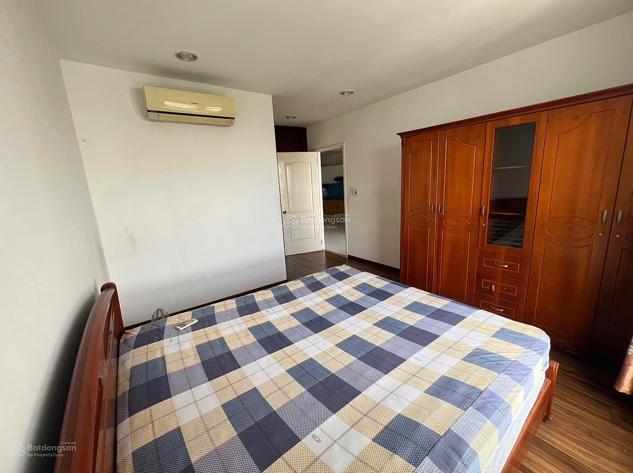 Carina apartment for sale, District 8