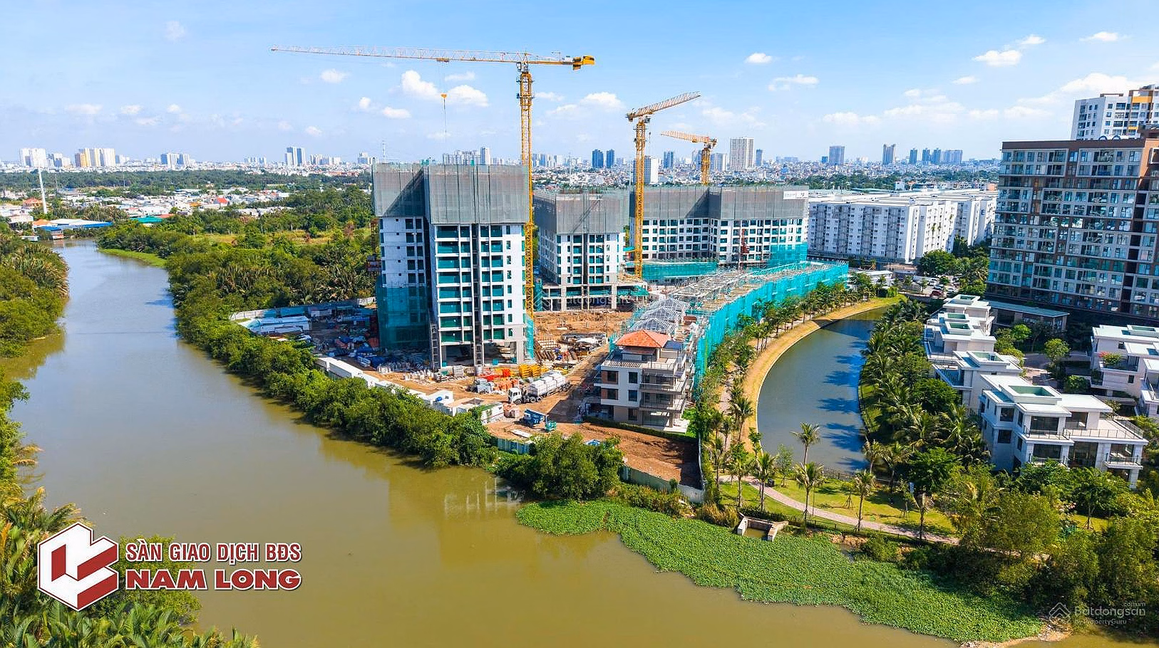 2 bedroom-2 bathroom apartment priced at 5 billion 5 in compound area - Nguyen Van Linh