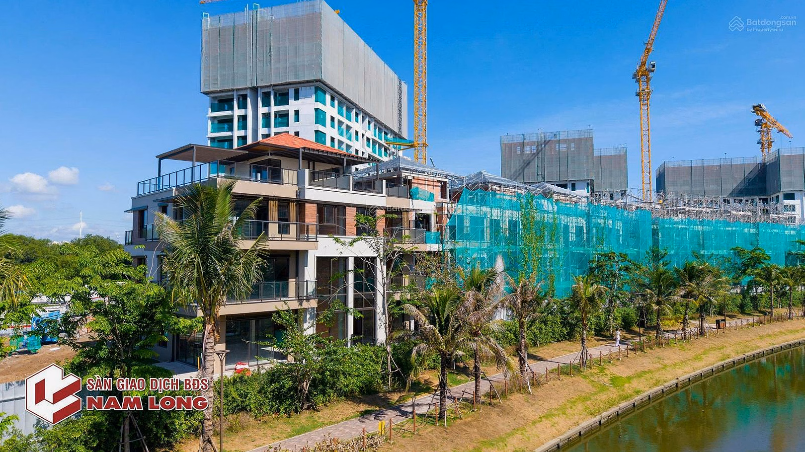 2 bedroom-2 bathroom apartment priced at 5 billion 5 in compound area - Nguyen Van Linh