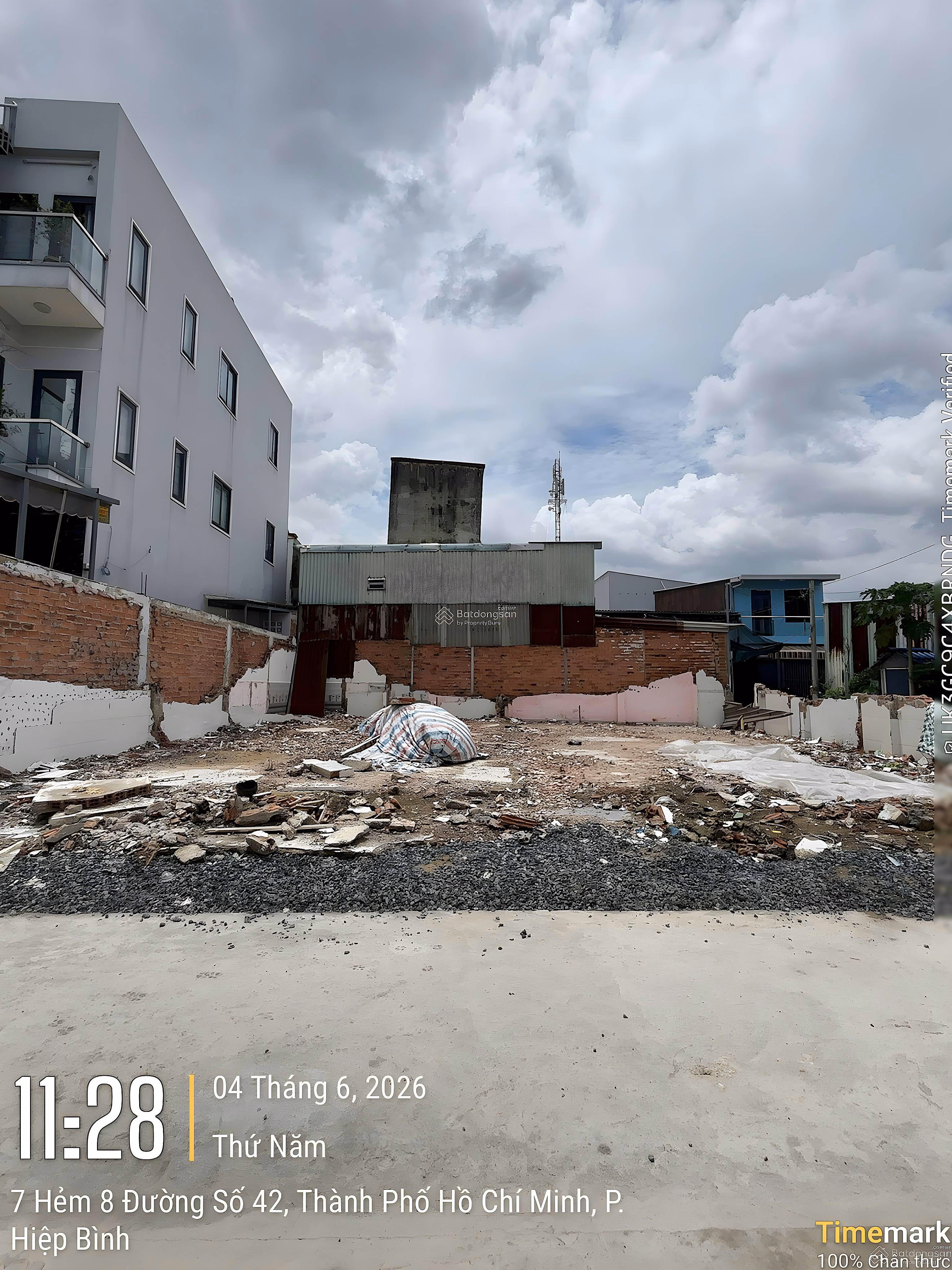 Rare item. 3 lots F0 close to Tam Binh street. Hiep Binh Market. Good price. Nice location