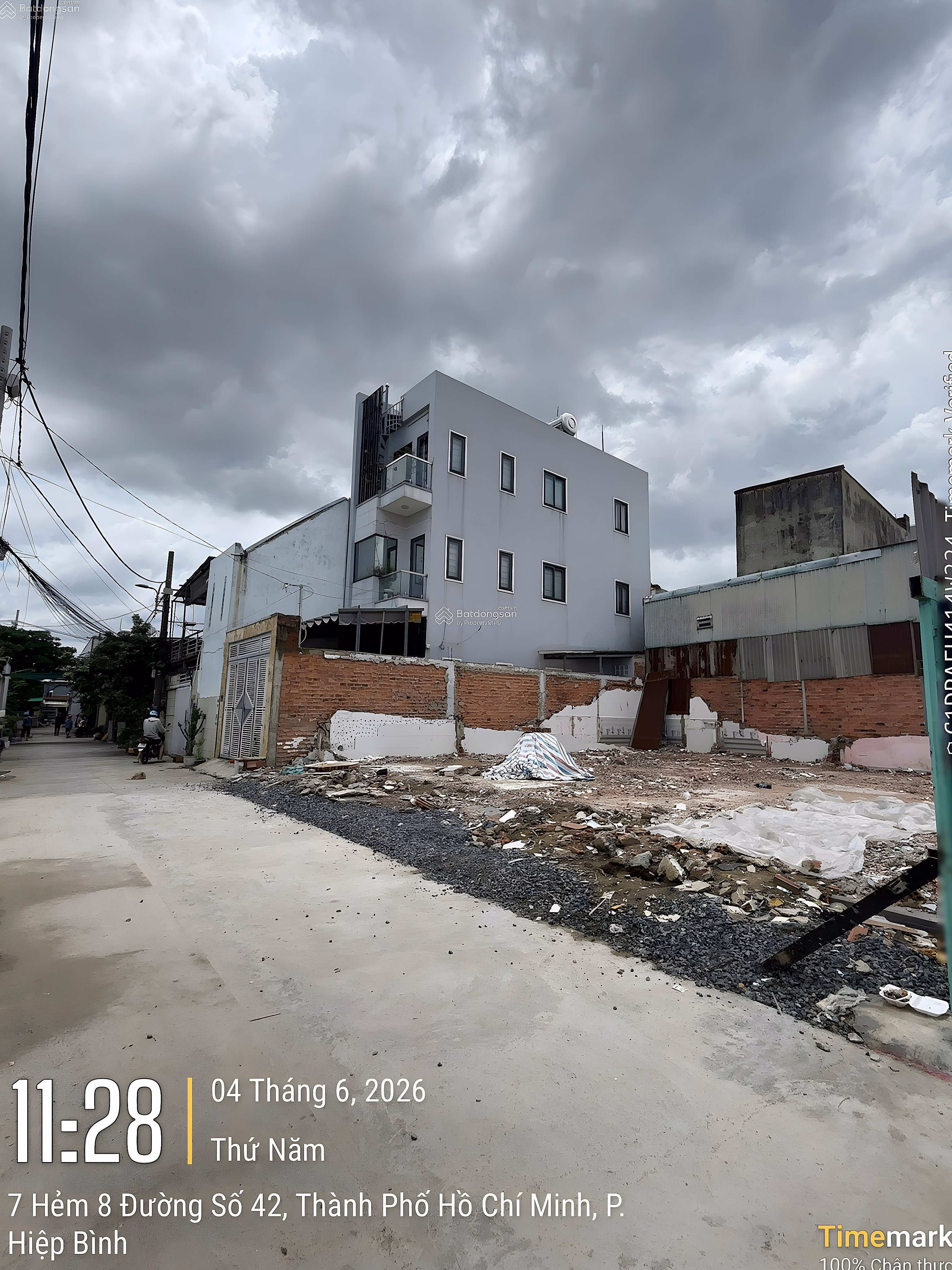 Rare item. 3 lots F0 close to Tam Binh street. Hiep Binh Market. Good price. Nice location