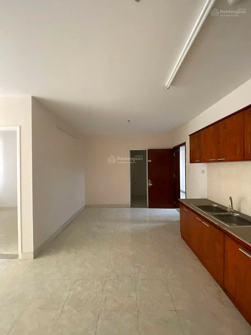 Urgent sale 1 bedroom price 2 billion 95 high floor | Riverside 90 Nguyen Huu Canh
