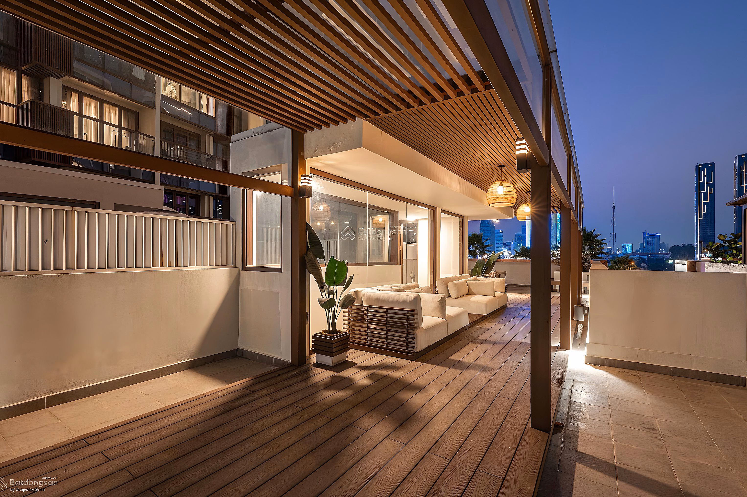 The Galleria Thu Thiem | Duplex garden view to watch fireworks | 100% real photo