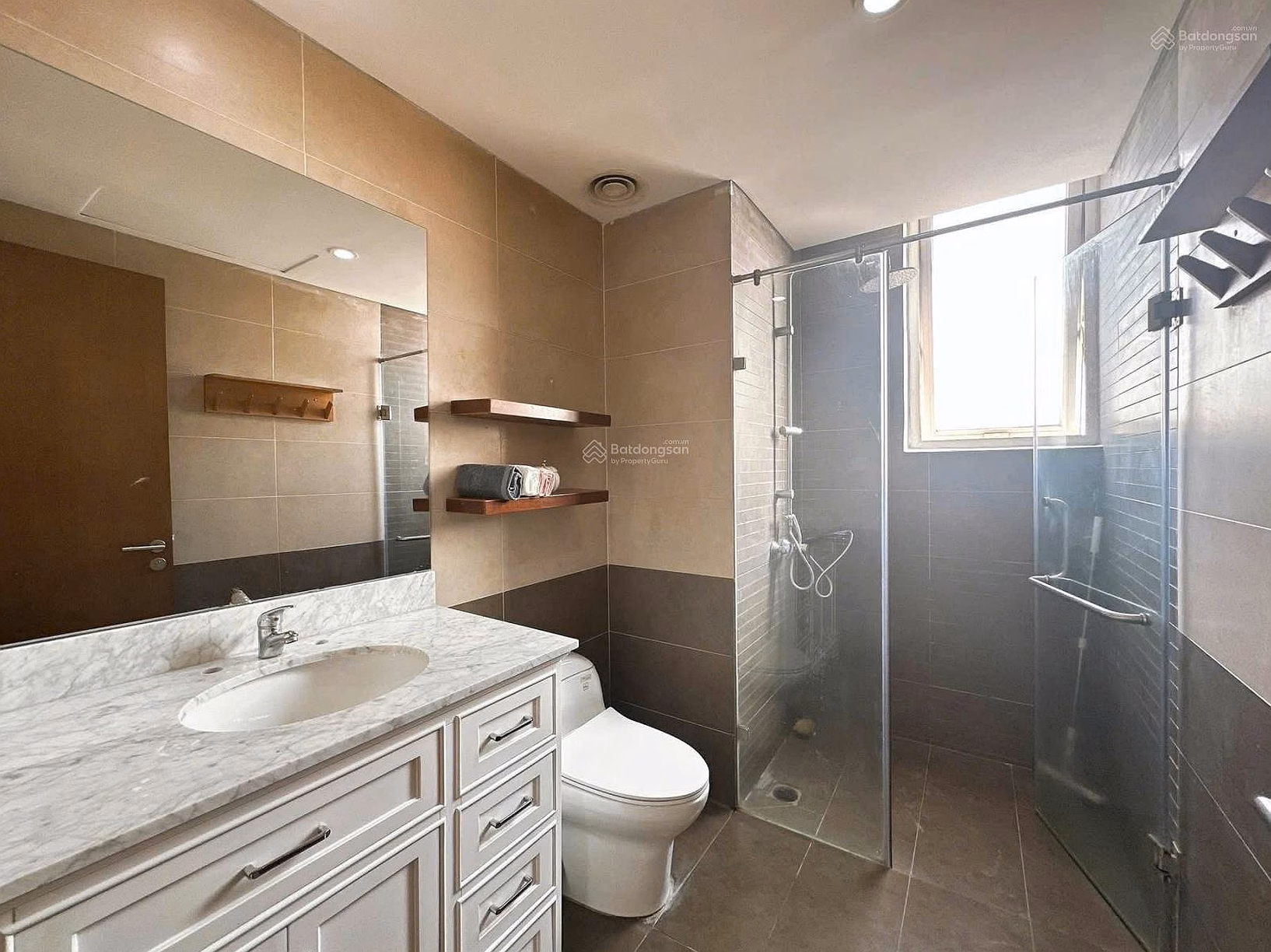 THAO DIEN PEARL 3-BR APARTMENT FOR SALE 134m2 - Full Legal - NEGOTIABLE