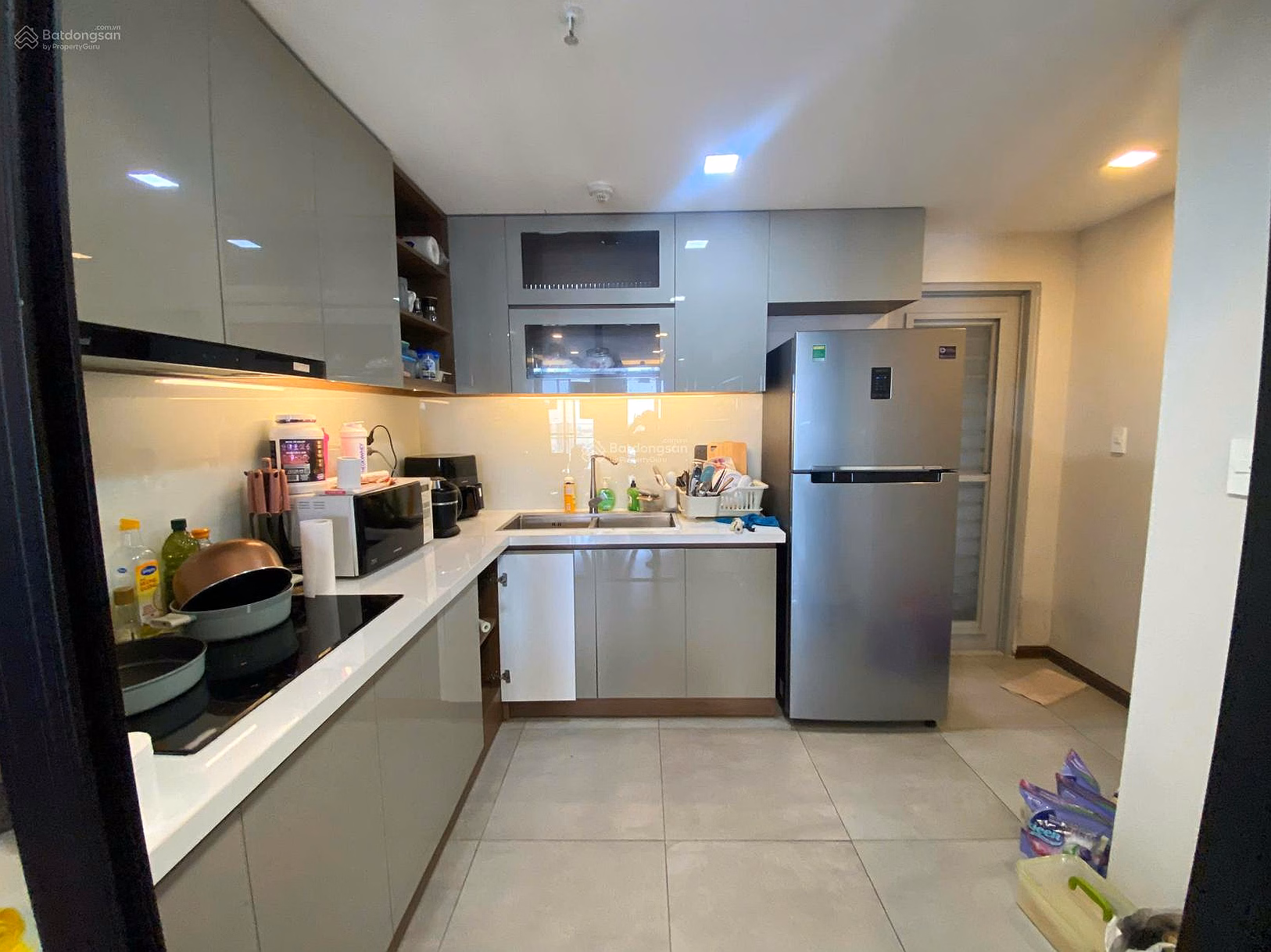 URGENT. Owner wants to sell urgently within the month Scenic Valley 1 apartment, 117m2, high floor, price 10.1 billion
