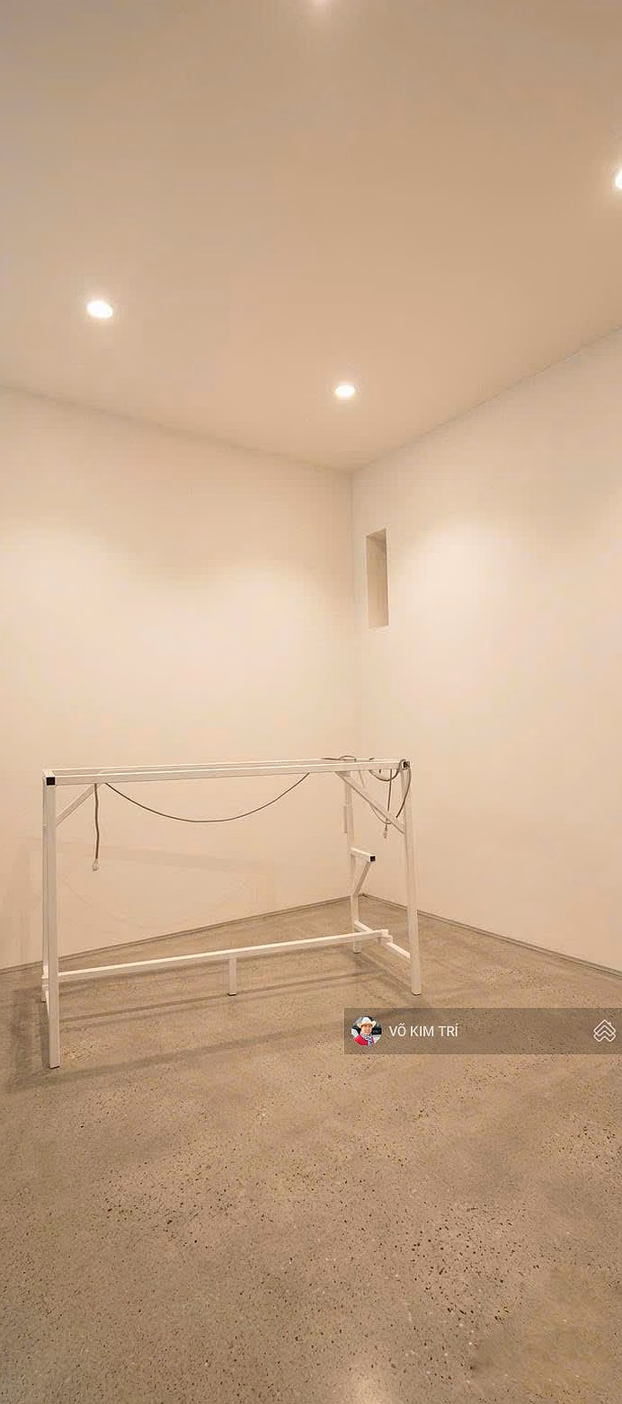 Tan Binh CC Hoang Bat Dat, 12th floor, airport view, 2 bedrooms, 2 bathrooms, price 2.5 billion