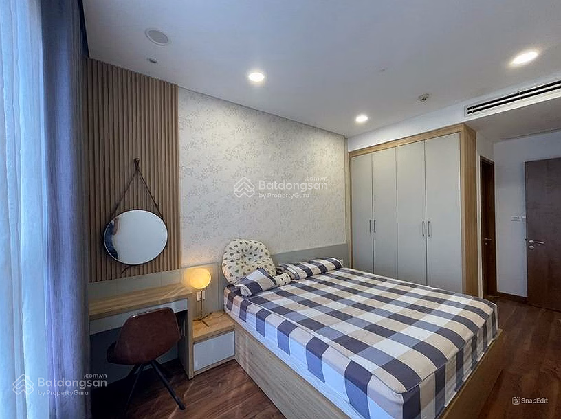 Apartment for sale at good price with quick sale book