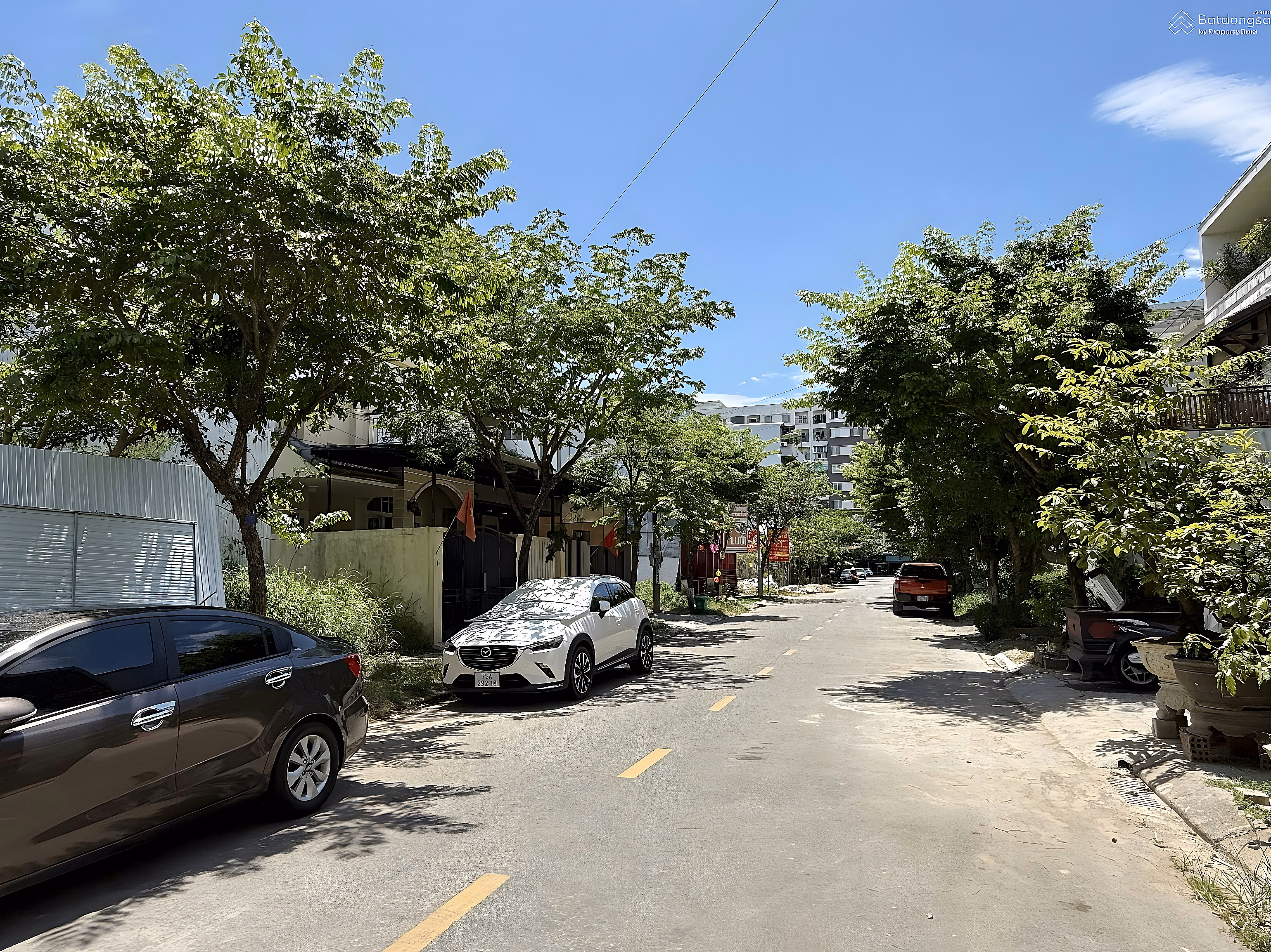Land frontage on Tran Quy Kien - Xuan Phu District, Hue City. Near City Square