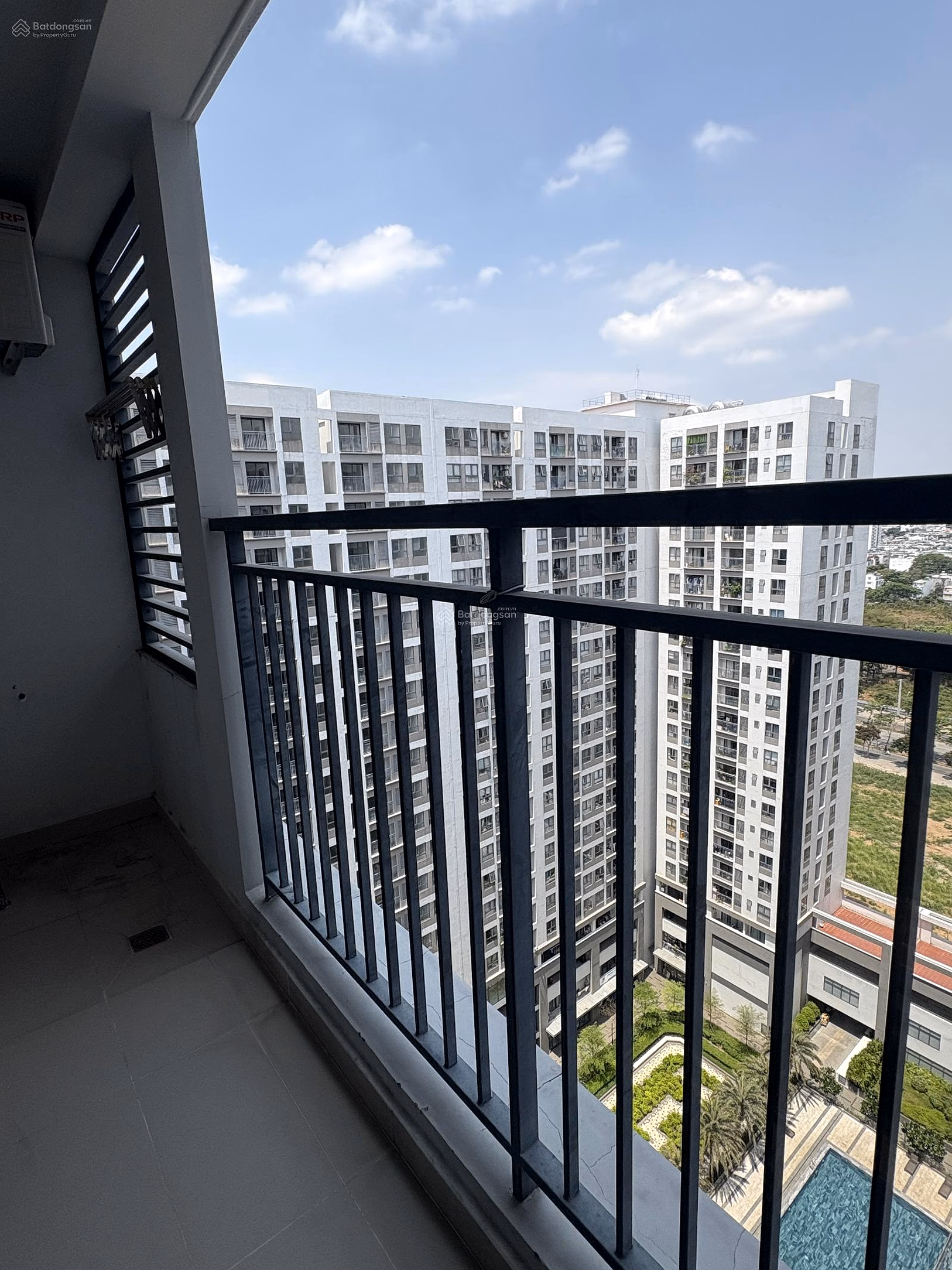 For sale CH Q7 Boulevard 2BR-1WC(57m2) Airy view only 3.2 Billion