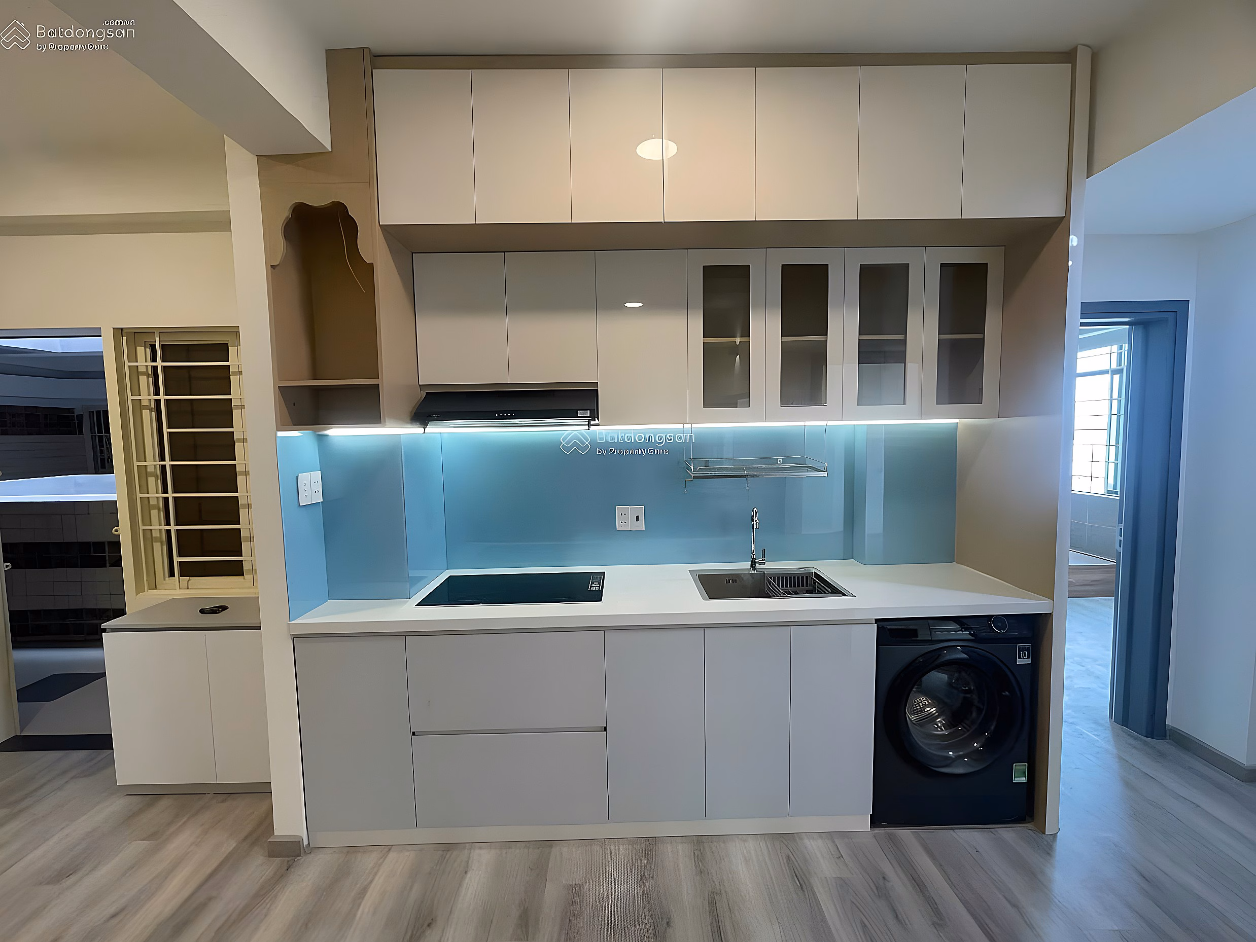 Selling fully furnished 2 bedroom apartment H1 Hoang Dieu