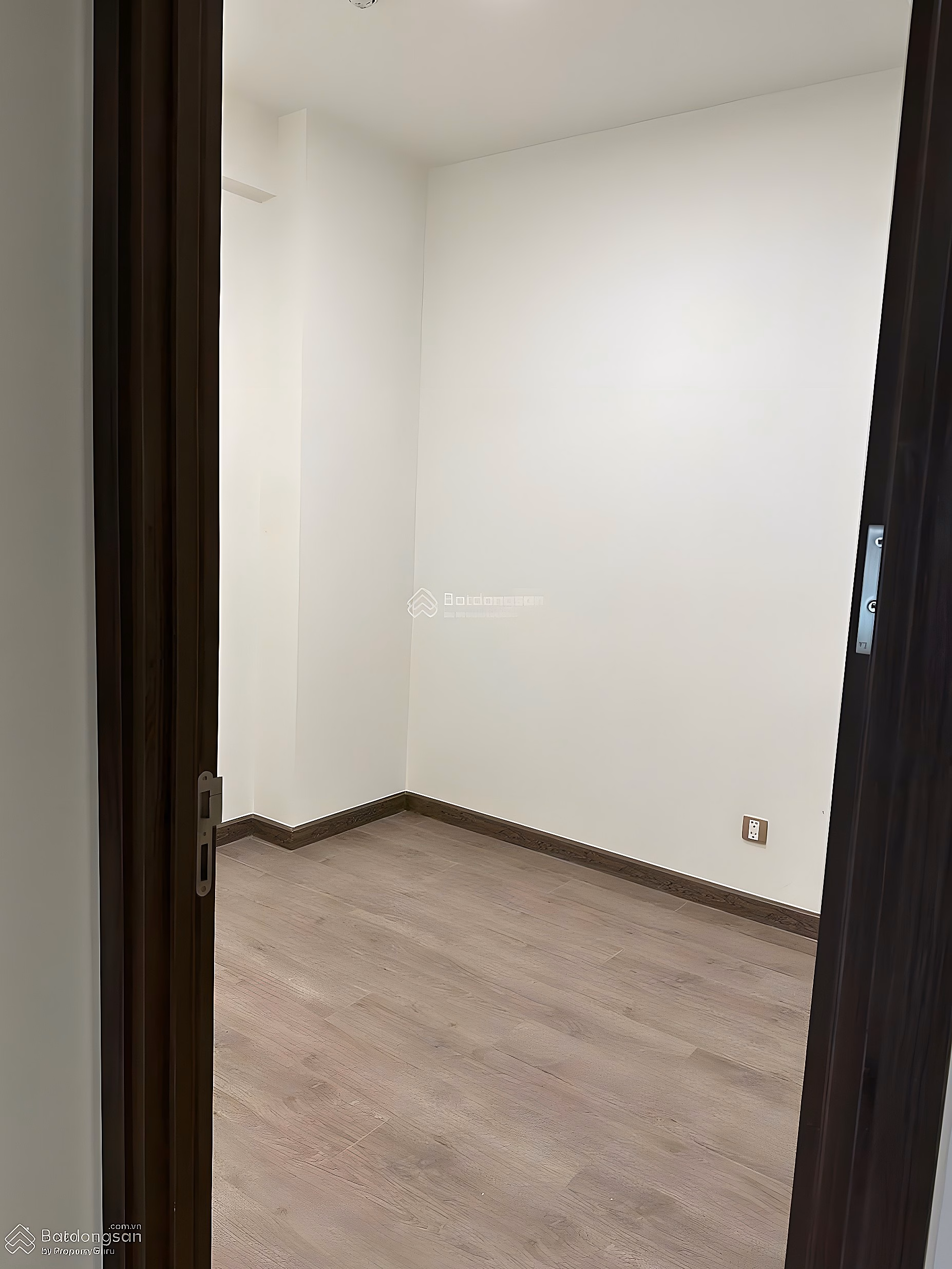 Q7 Boulevard apartment for sale, 3.8 billion, 70m2, good price Hot!