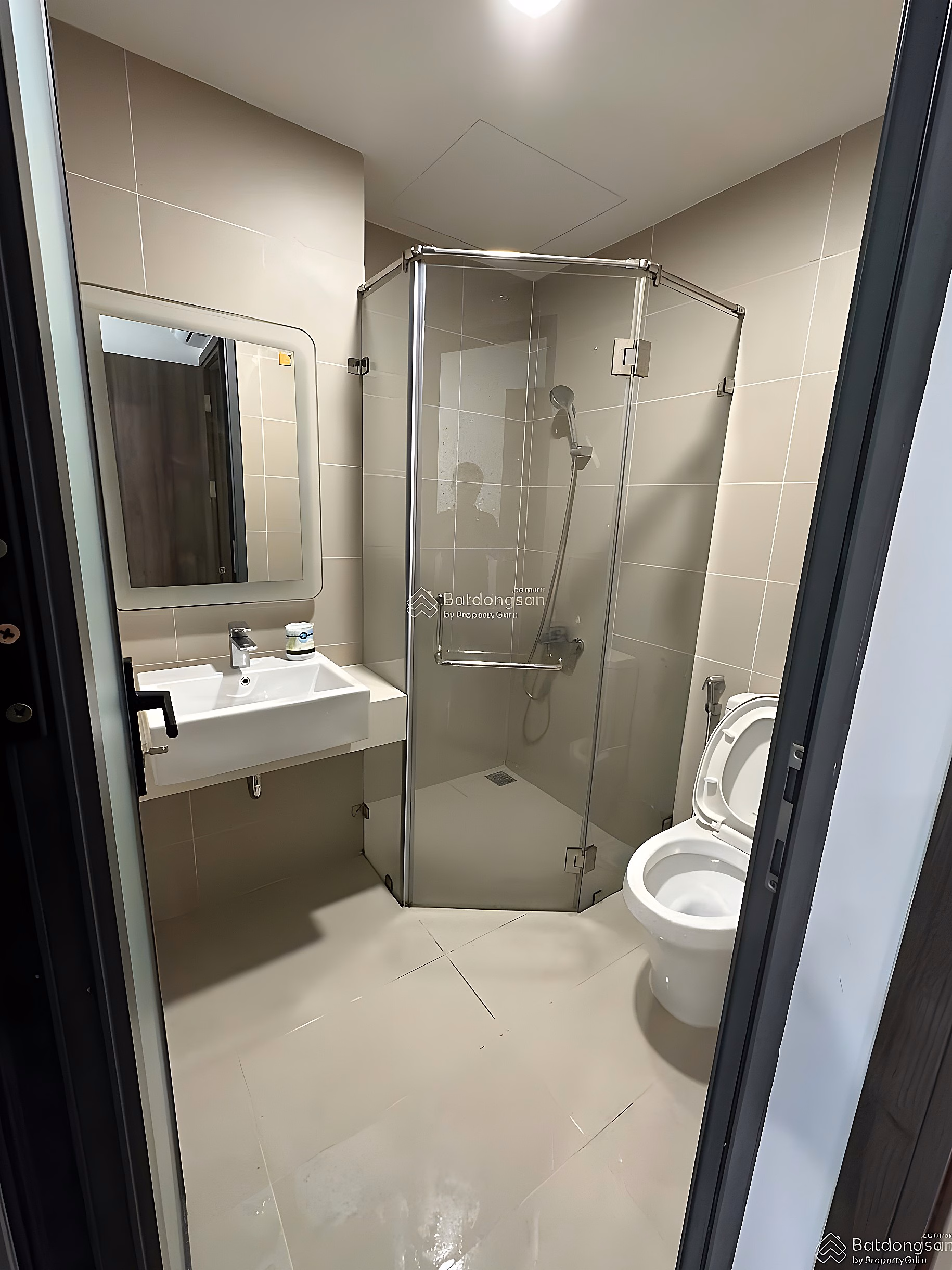Q7 Boulevard apartment for sale, 3.8 billion, 70m2, good price Hot!