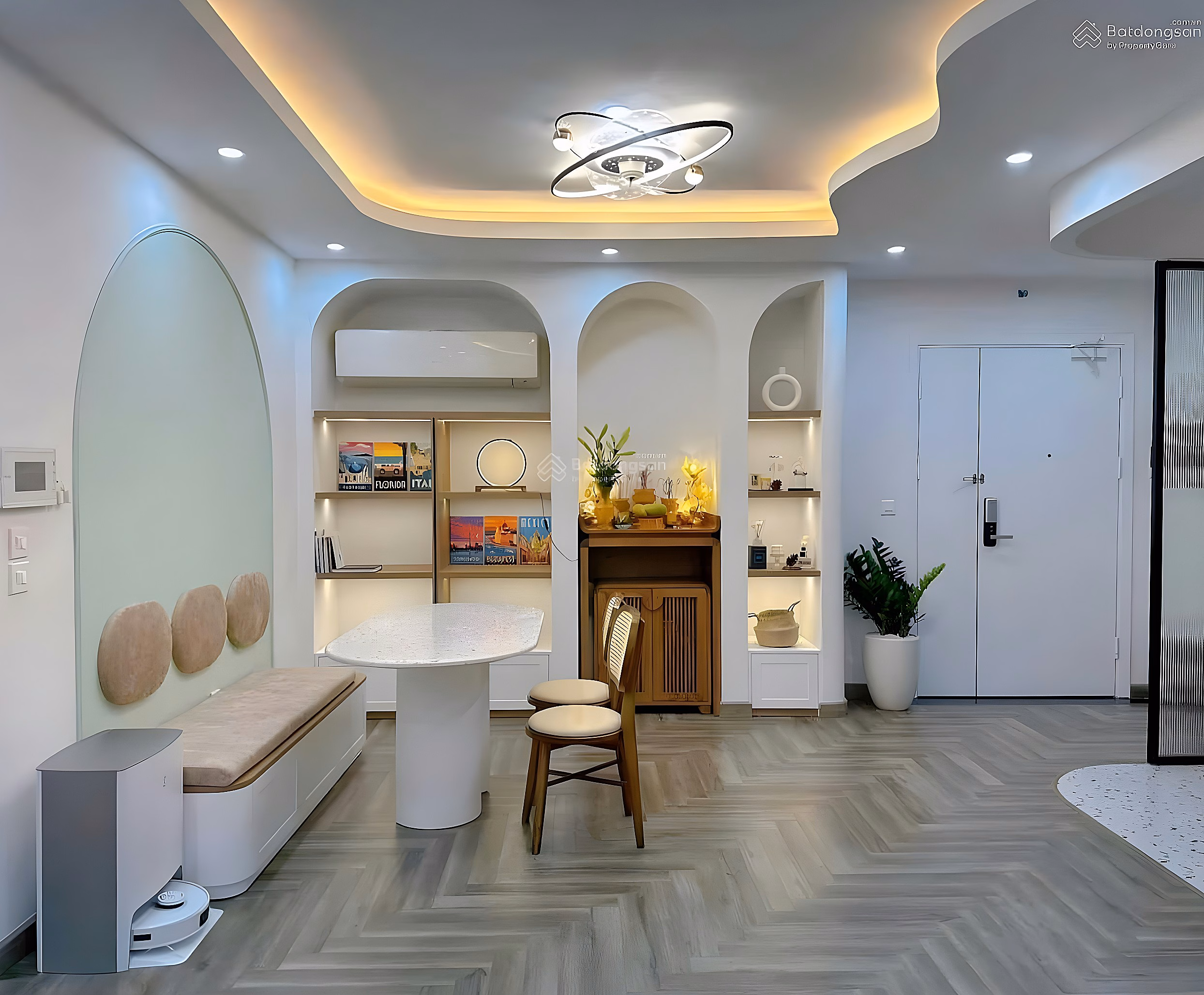 E Nguyet has a fund of apartments for rent at Vinhomes Ocean Park, very nice and guaranteed the cheapest price. TT 1 year contract
