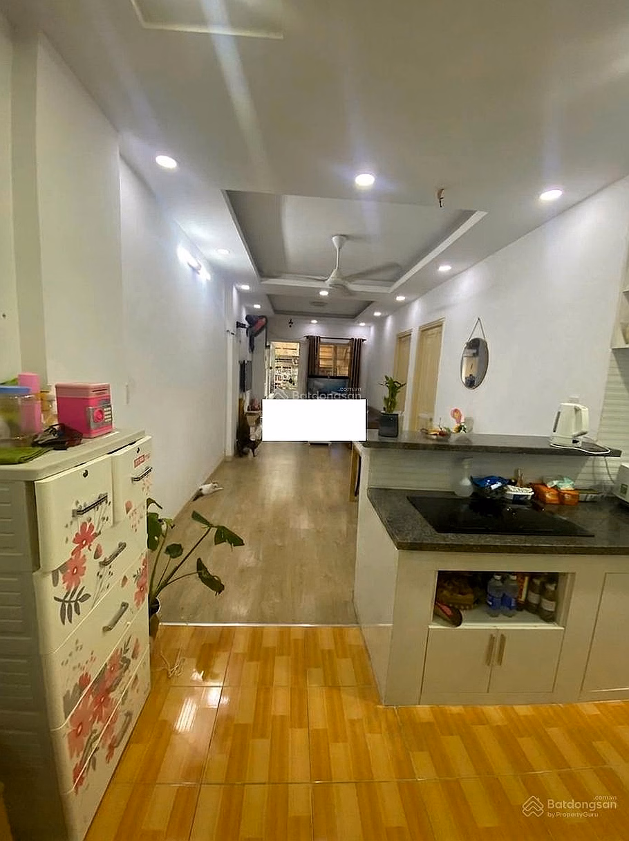 02 bedroom apartment for sale, 4th floor, beautiful view of Landmark 81 (with elevator)
