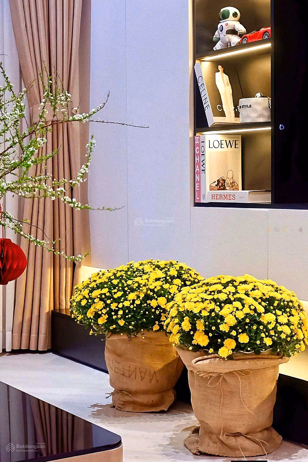 BRILLIANT CELADON GROUND APARTMENT FOR SALE 96M2 GOOD PRICE