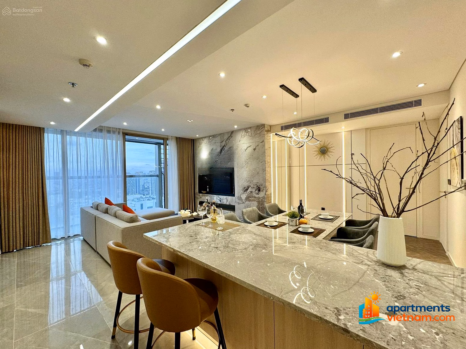 Luxury 3 bedroom+ fully furnished apartment for rent at Epic Tower